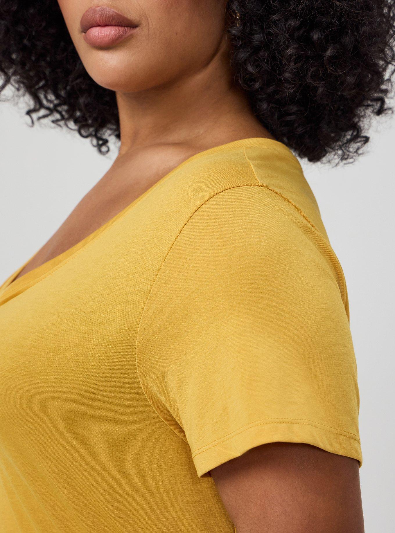 Girlfriend Signature Jersey V-Neck Tee, HONEY GOLD, alternate