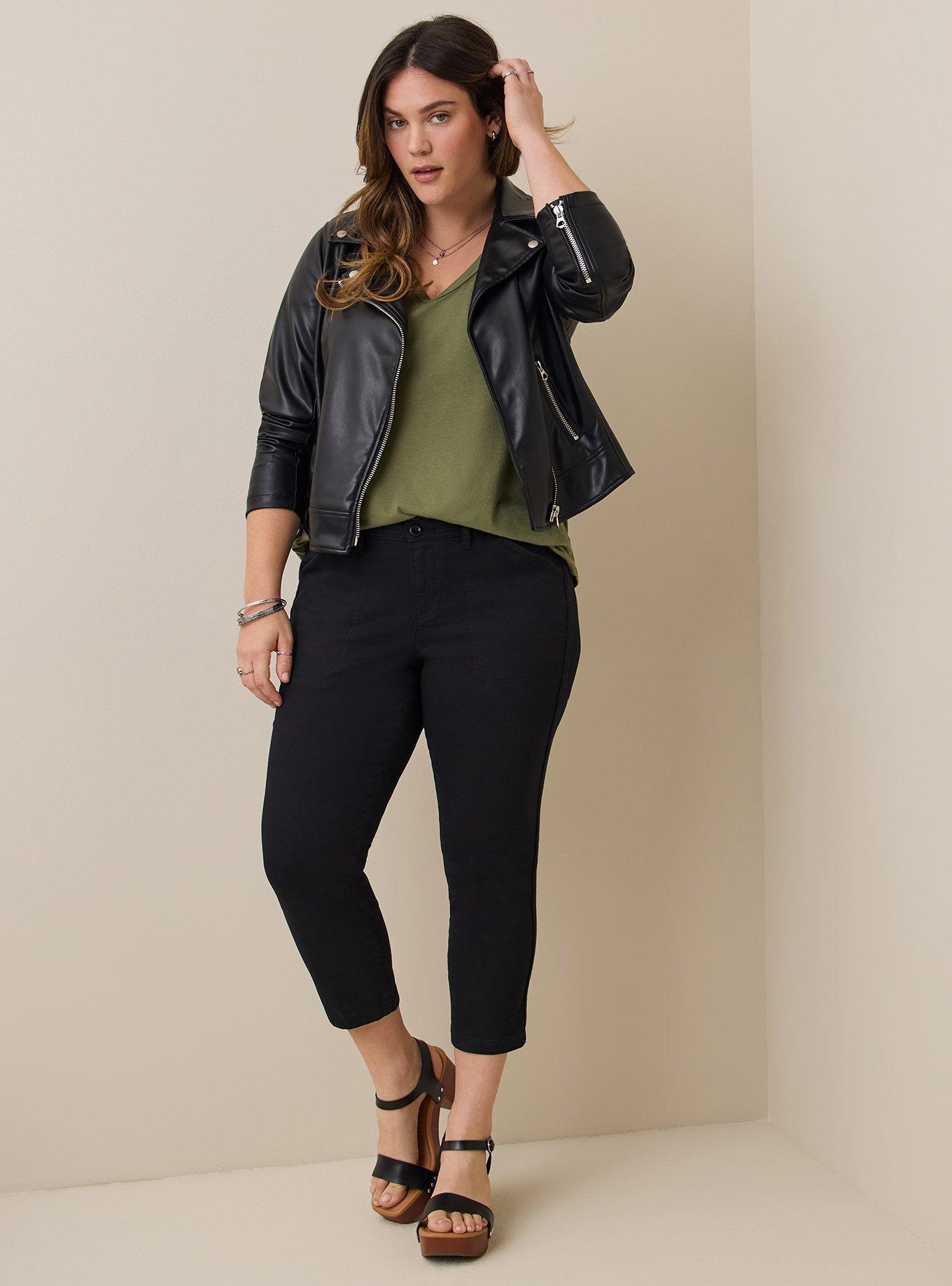 Plus Size - Crop Pull-On Wide Leg Stretch Twill Mid-Rise Pant - Torrid