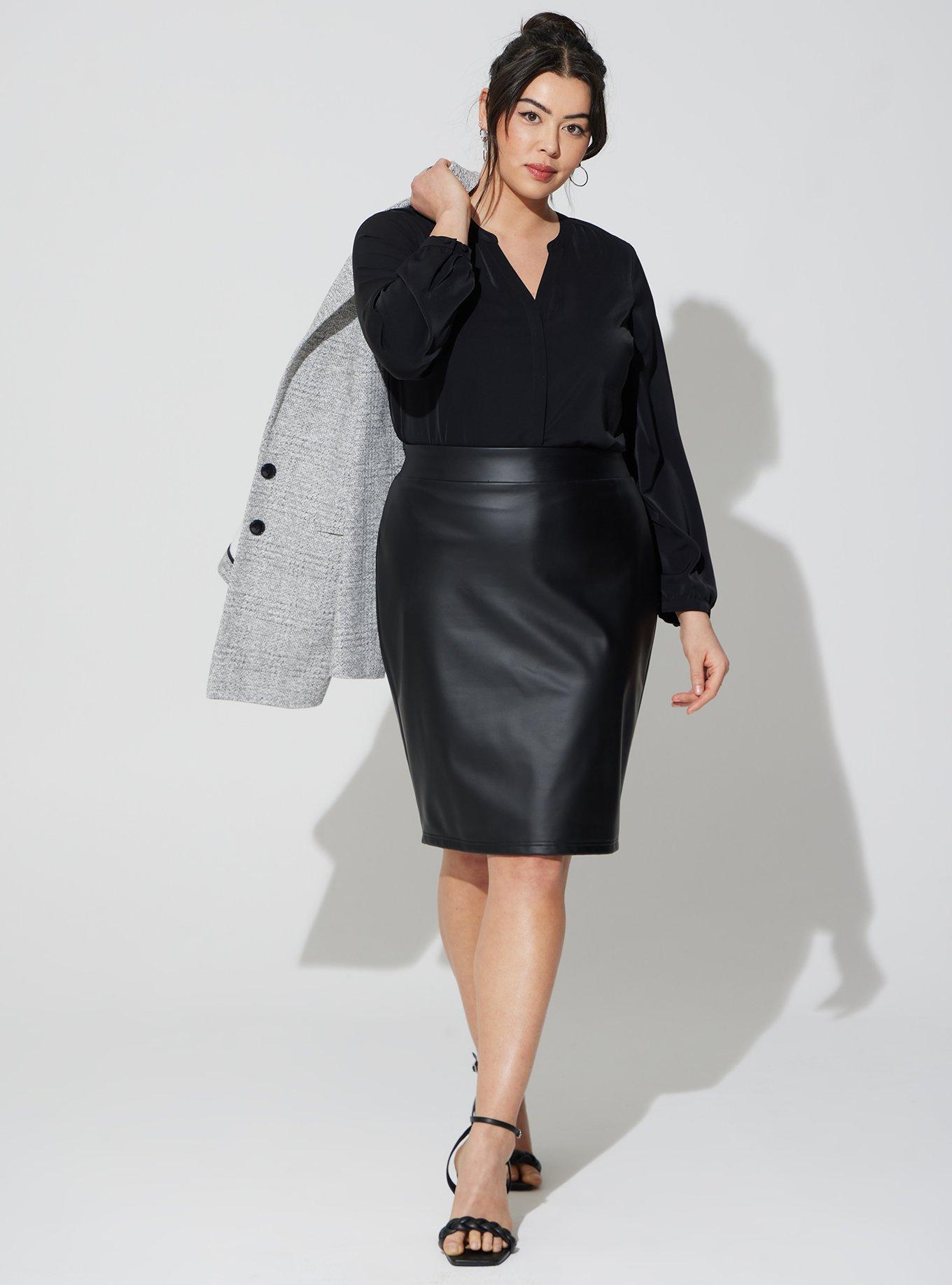 Crepe de Chine 3/4 Sleeve Buttoned Blouse main image 0