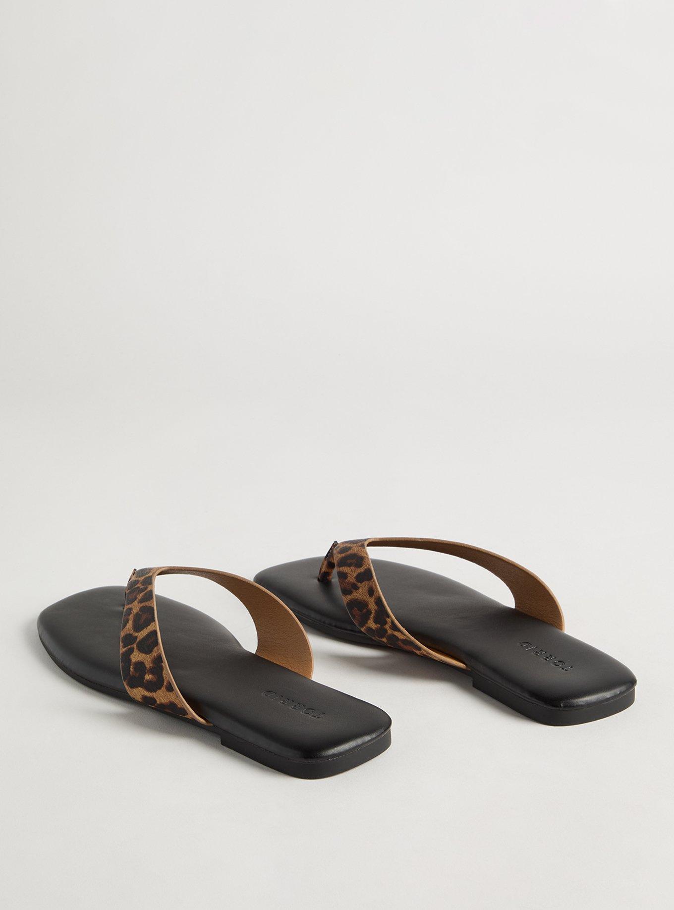 Square Toe Flip-Flop (WW)