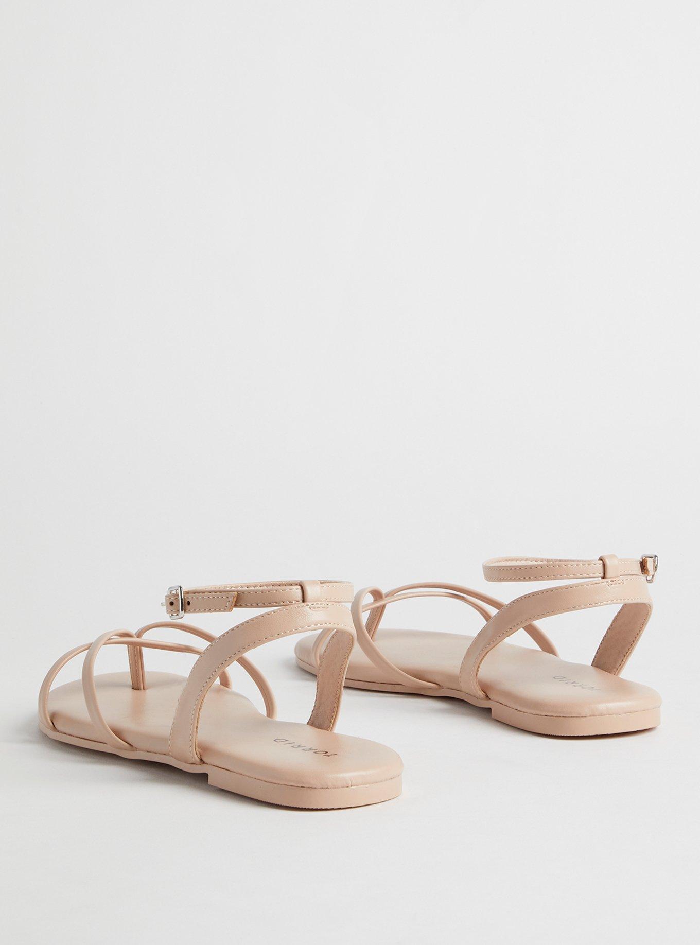 Strappy Sandal (WW