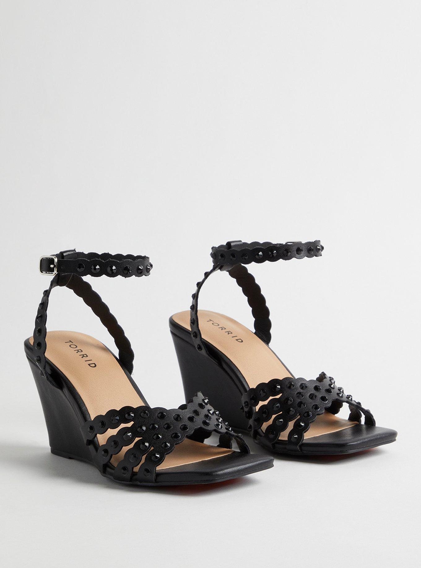 Torrid hot sale black wedges