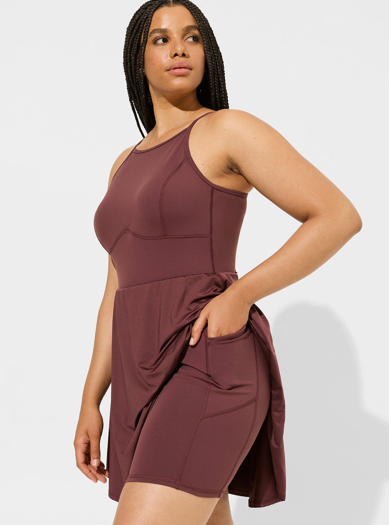 burgundy active dress SSYS Contrast Half Zip Active Dress In Maroon