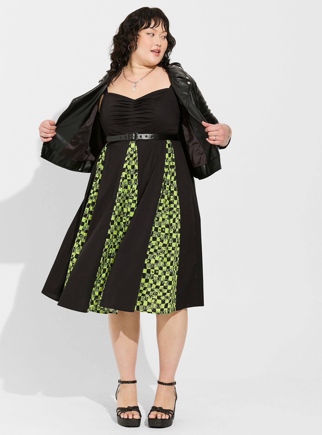 Plus Size - Warner Bros Beetlejuice Mini Sweetheart Godet Plus Size - Warner Bros Beetlejuice Mini Sweetheart Godet