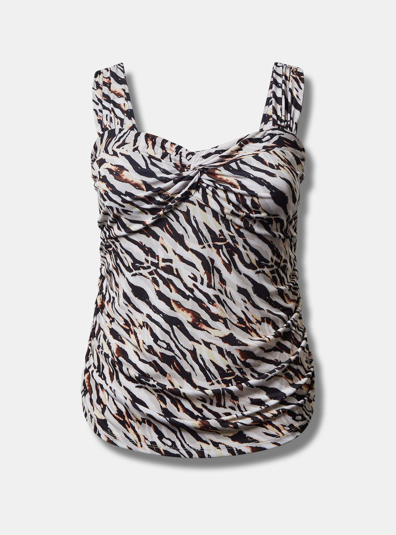 Studio Knit Sweetheart Twist Crop Top