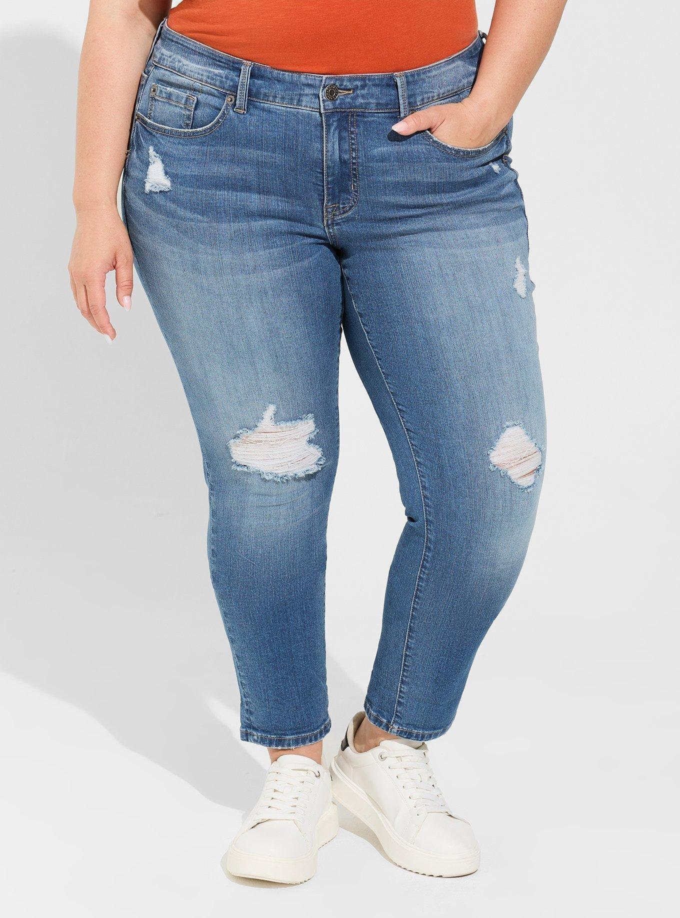 Perfect Boyfriend Mid-Rise Jean