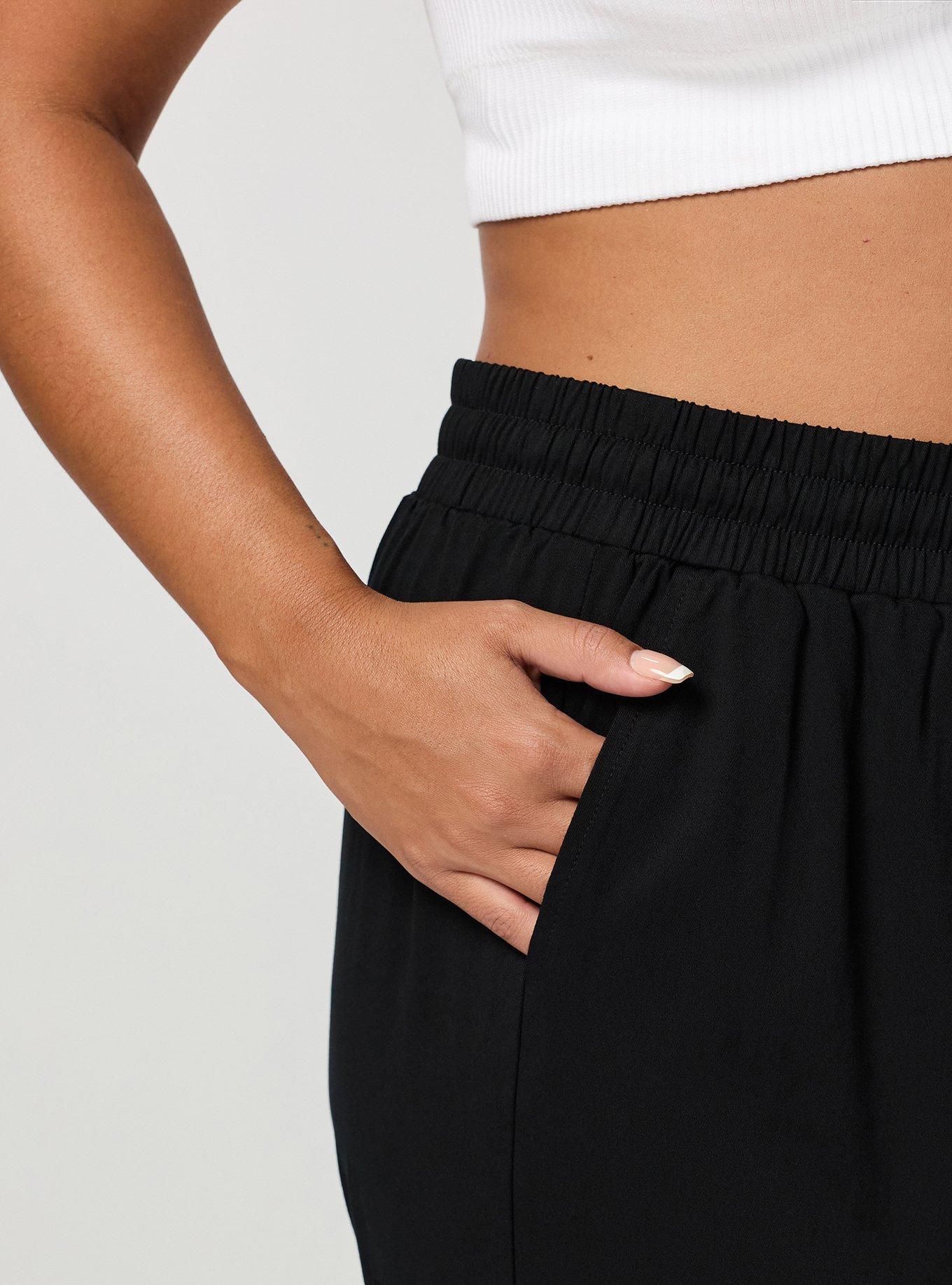 Plus Size Wide-Leg Cargo Pant, DEEP BLACK, alternate