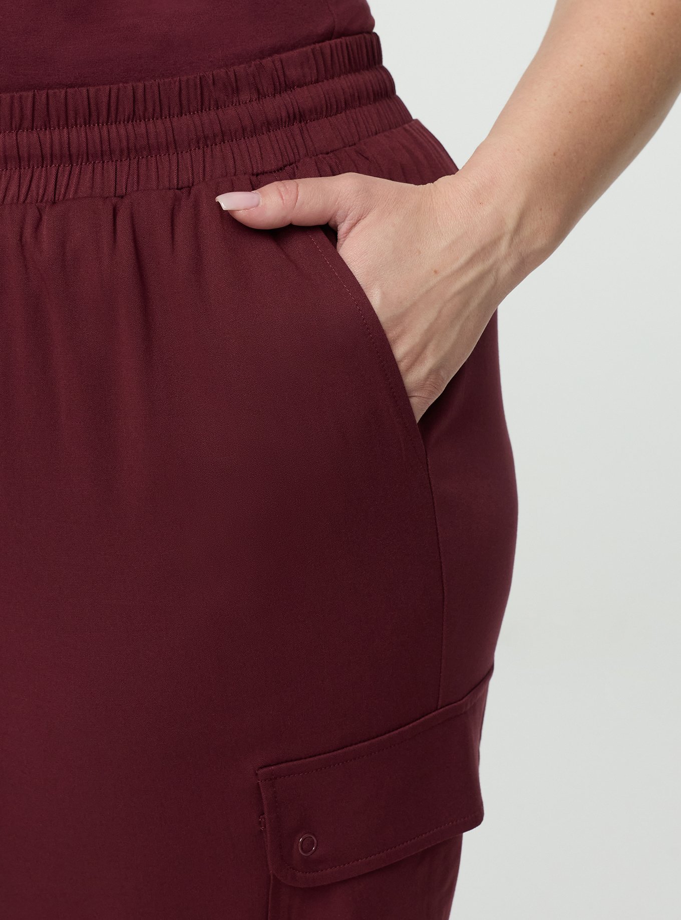 Wide-Leg Cargo Pant, WINDSOR WINE, alternate