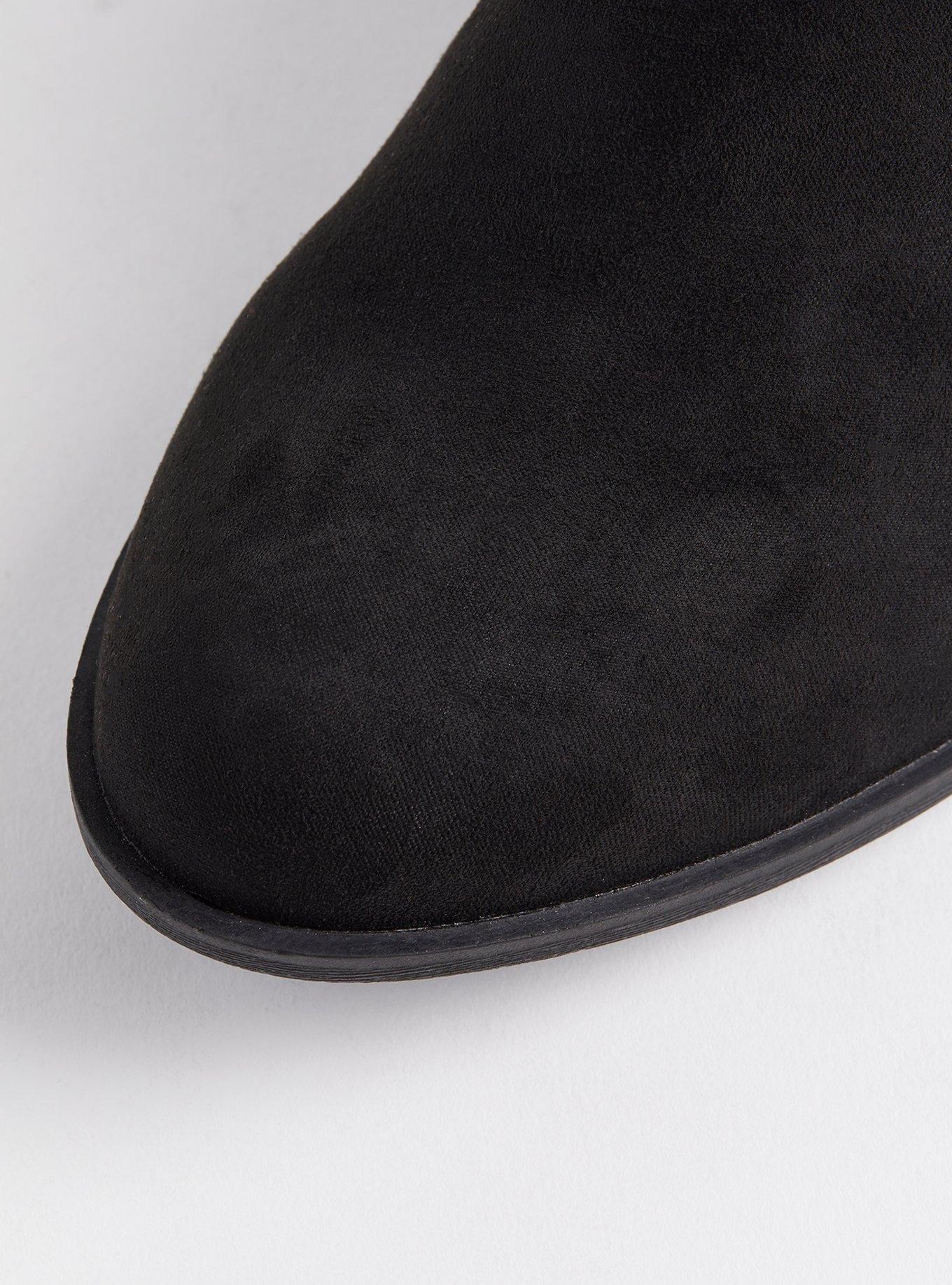 Side Dip Ankle Bootie (WW)