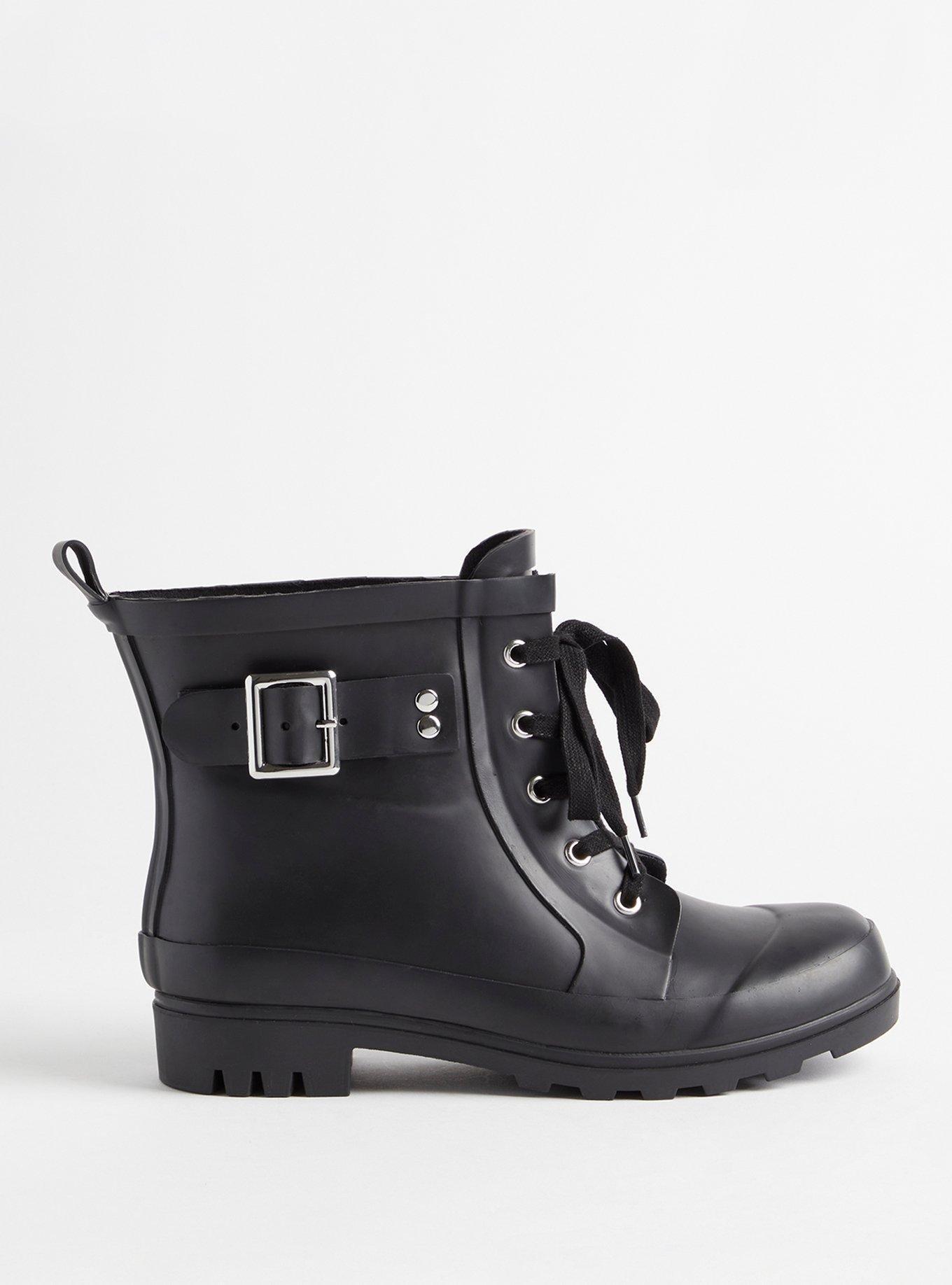 Lace-Up Rainboot (WW