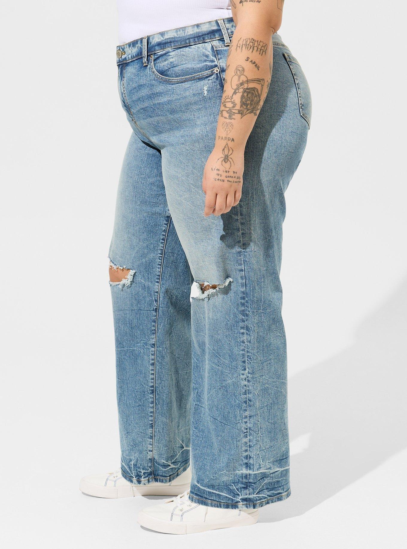 Levi's High Waisted Mom Jeans - Fun Mom - Miss Monroe Boutique