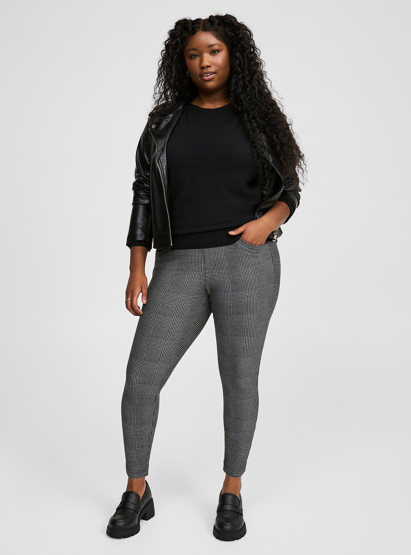 Pocket Pixie Skinny Studio Luxe Ponte High Rise Pant