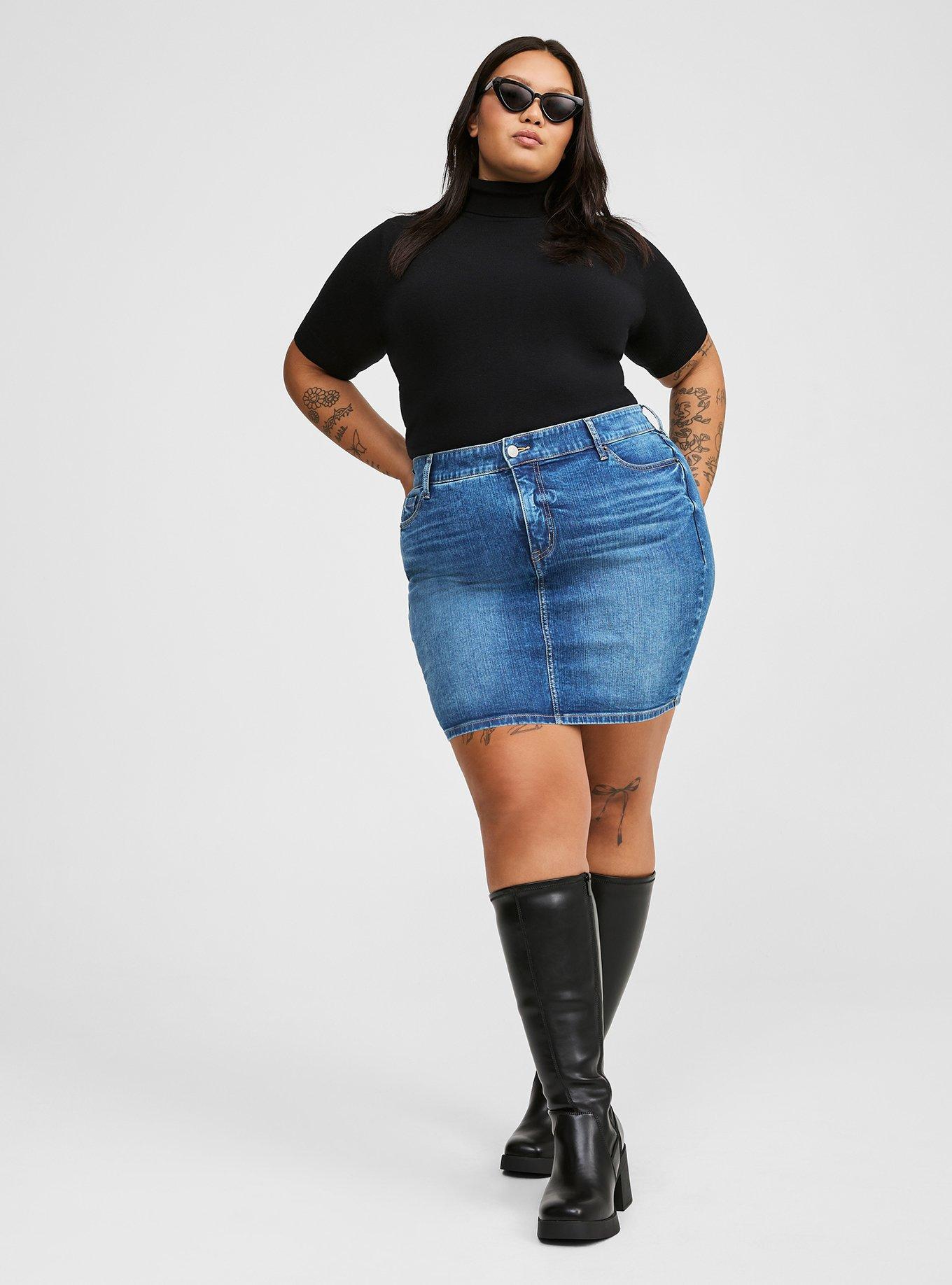 Everyday Soft Turtleneck Sweater, DEEP BLACK, alternate