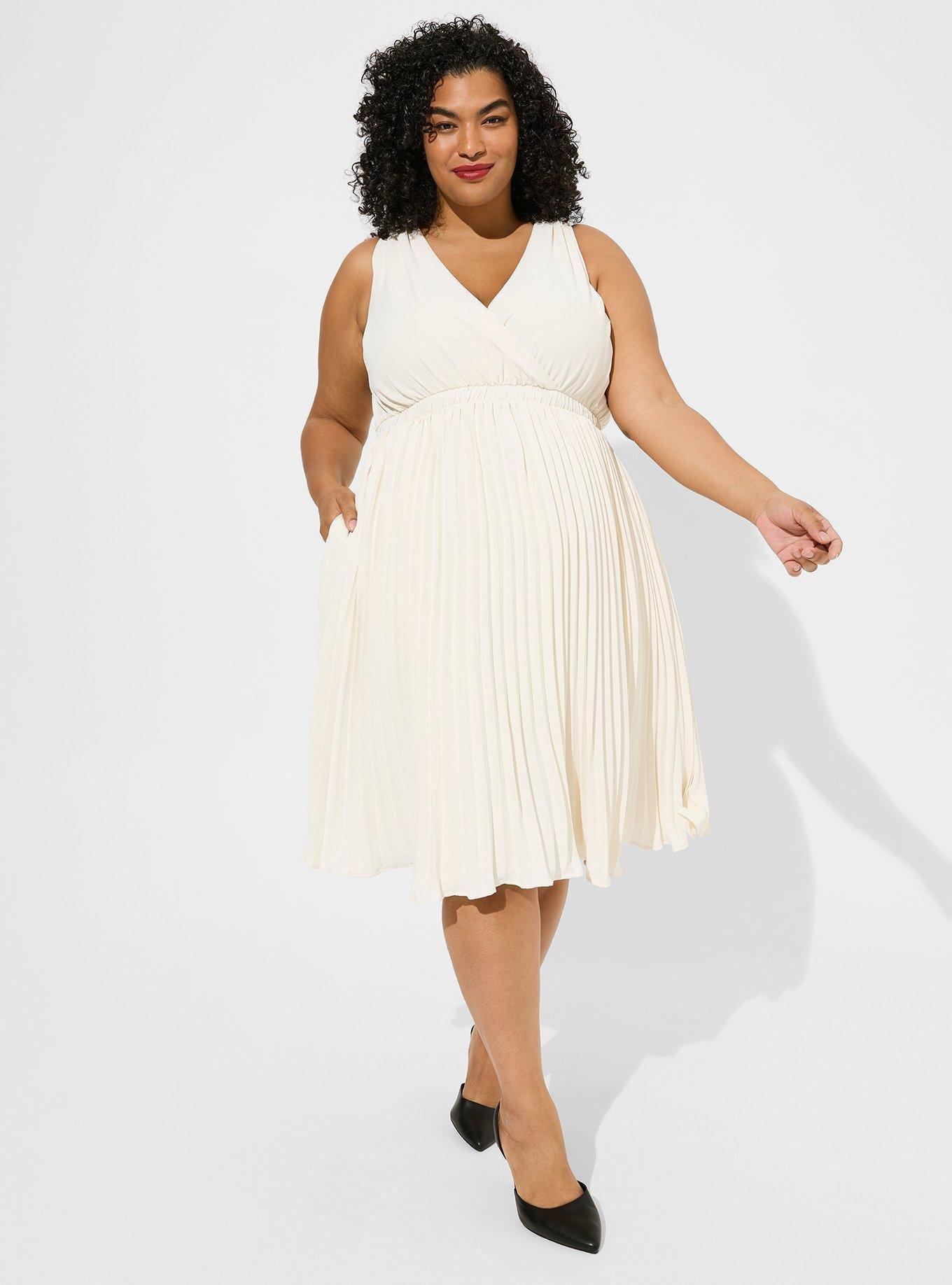 Marilyn Monroe Pleated Low Cut Halter Cocktail Dress-White