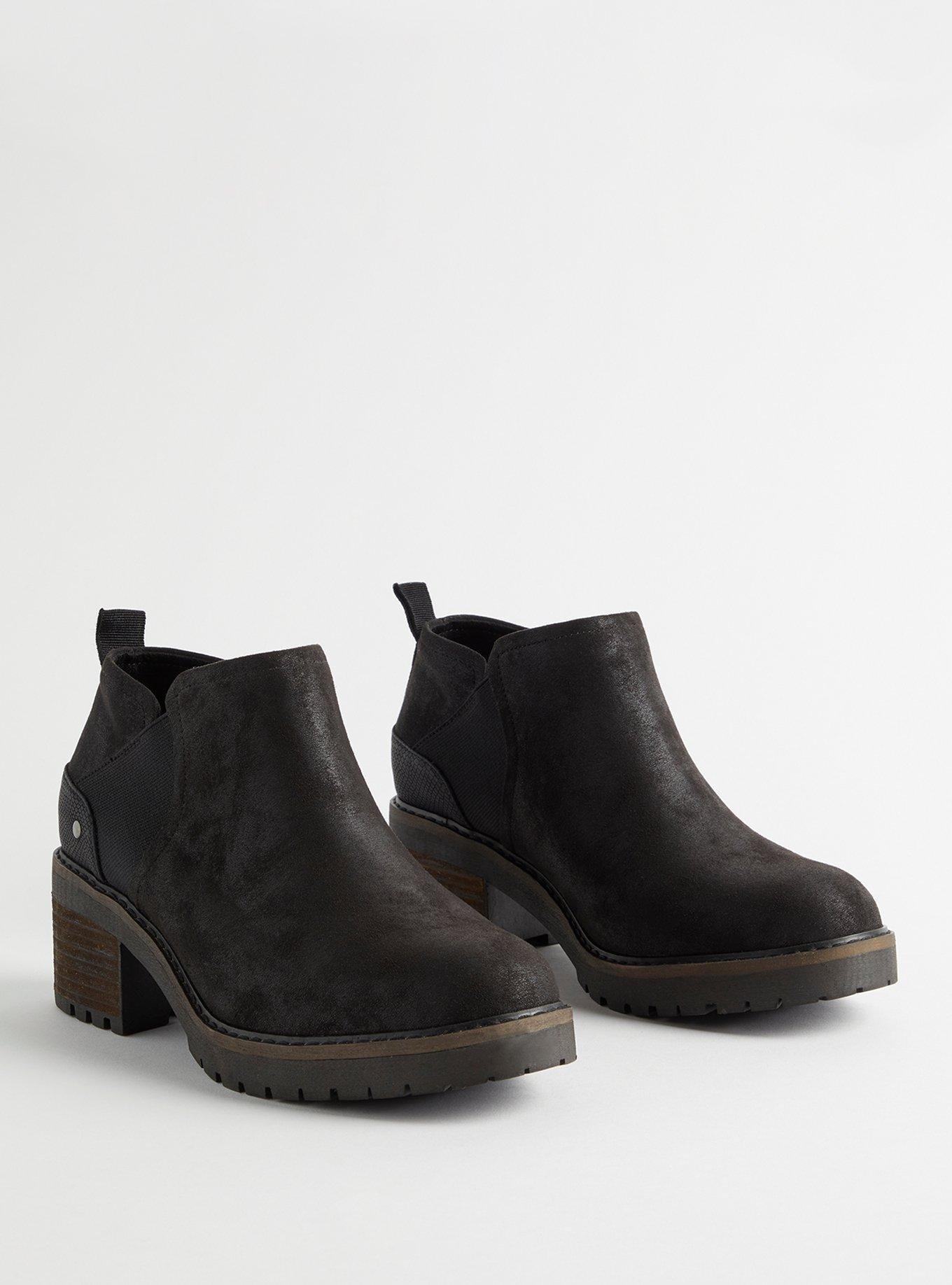 Torrid shop black booties