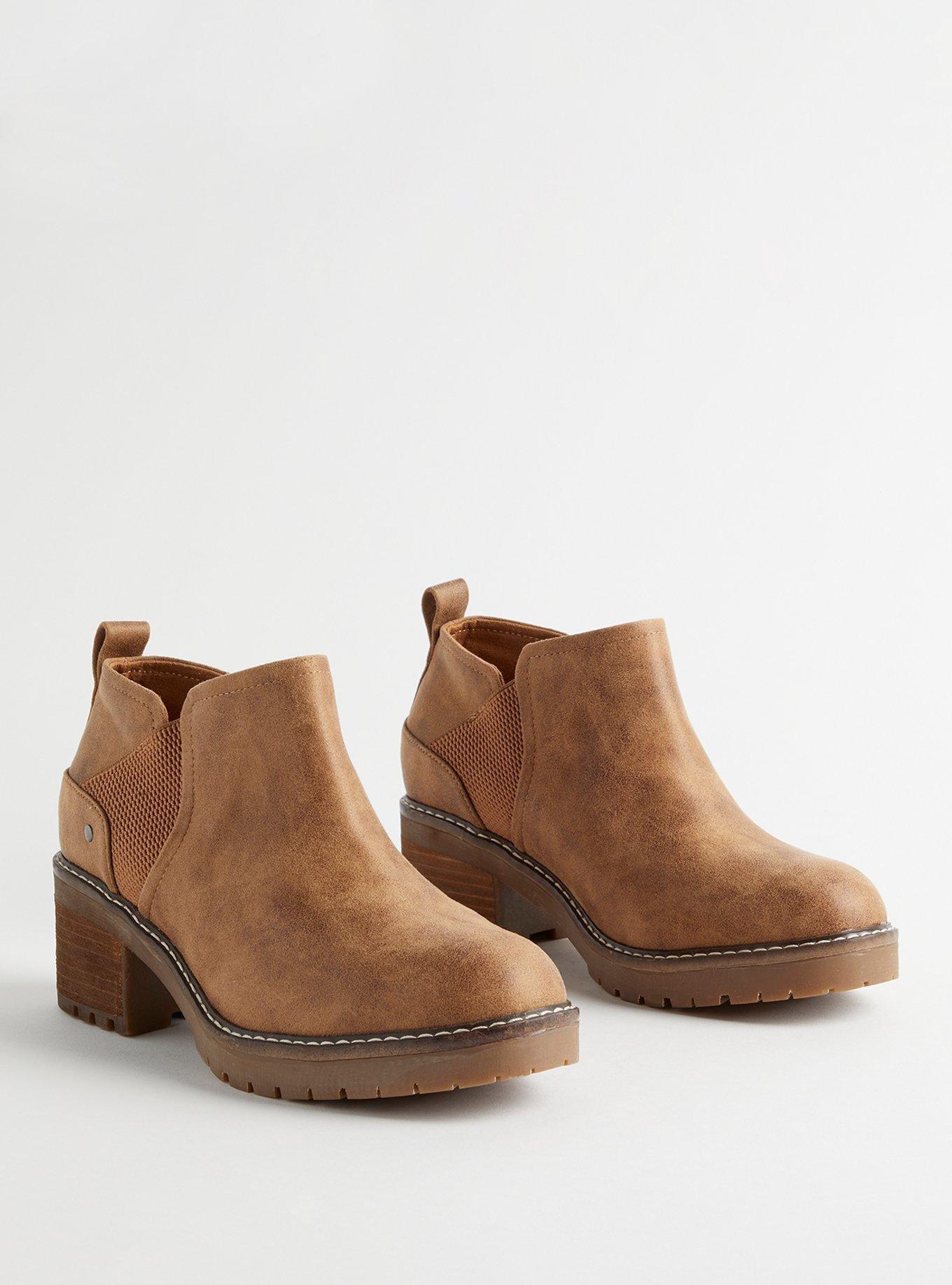 Lug Ankle Bootie (WW)