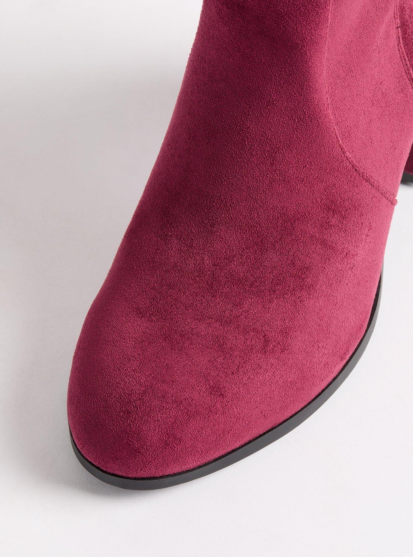 Block Heel Stretch Knee Boot (WW)