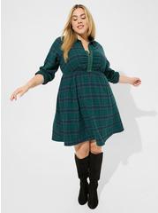 Plus Size At The Knee Flannel Collared Hook Eye Shirtdress, PLAID - GREEN, alternate