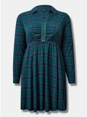 Plus Size At The Knee Flannel Collared Hook Eye Shirtdress, PLAID - GREEN, hi-res