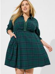 Plus Size At The Knee Flannel Collared Hook Eye Shirtdress, PLAID - GREEN, hi-res