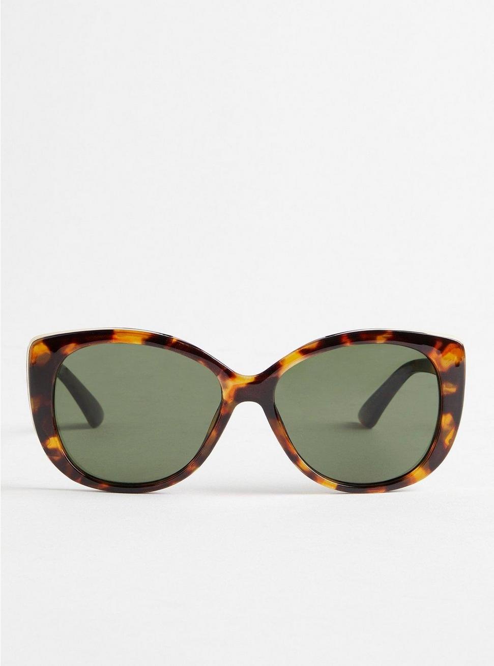Plus Size Oval Cateye Smoke Lens Sunglasses, , hi-res