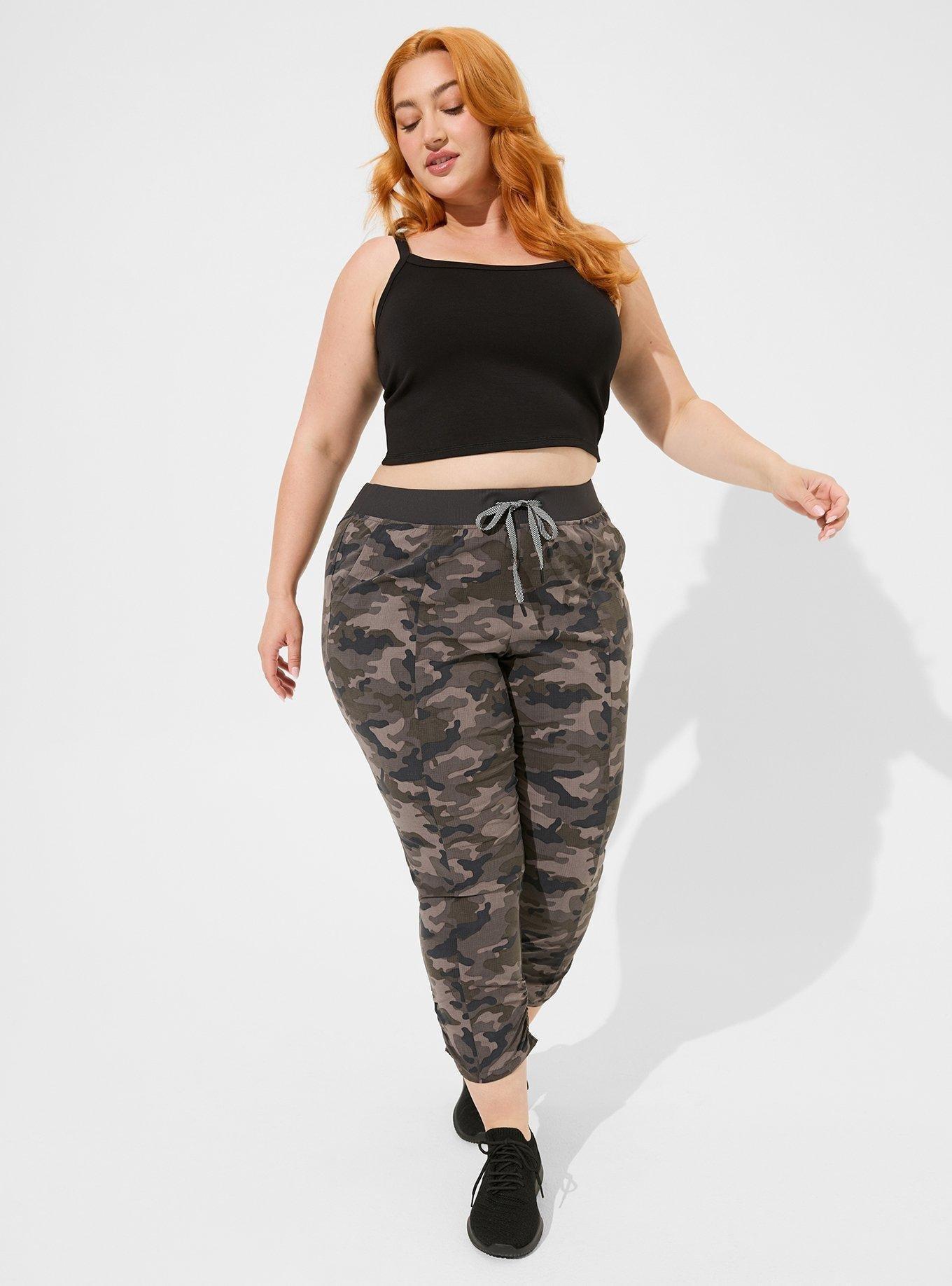 Luxe Cozy Cupro Square Neck Cropped Active Tank