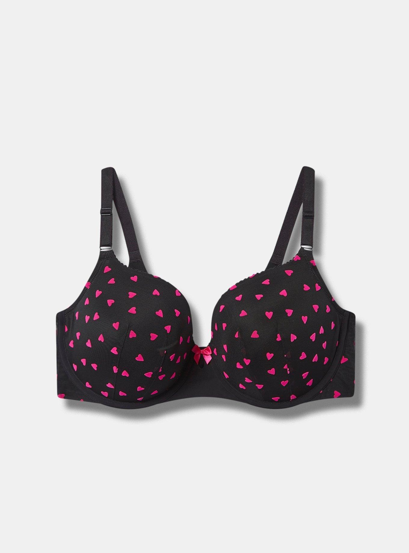 44DD-Sized Shoppers Call This the “Perfect T-Shirt” Bra” and It's