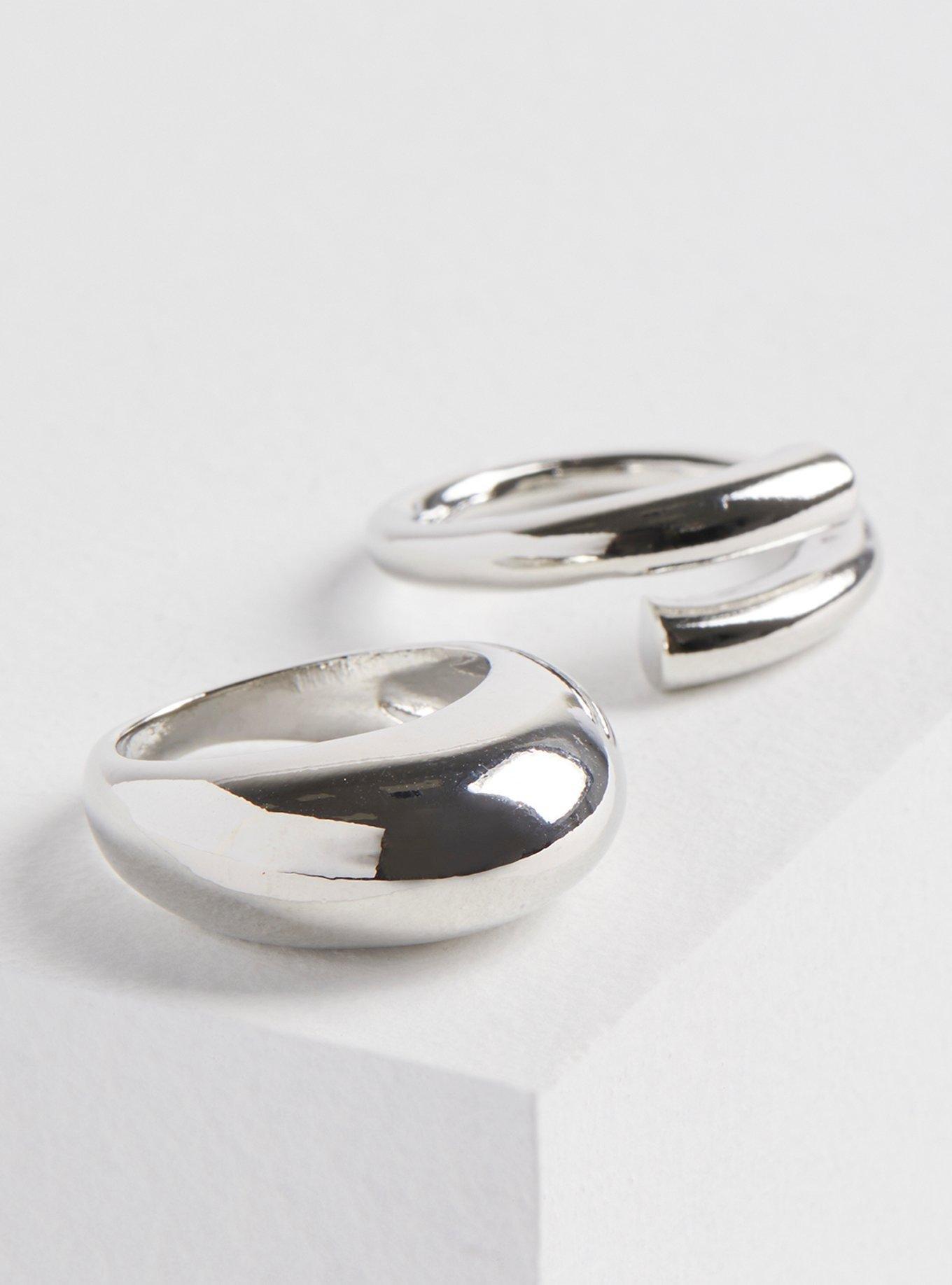 Curve Statement Ring Set