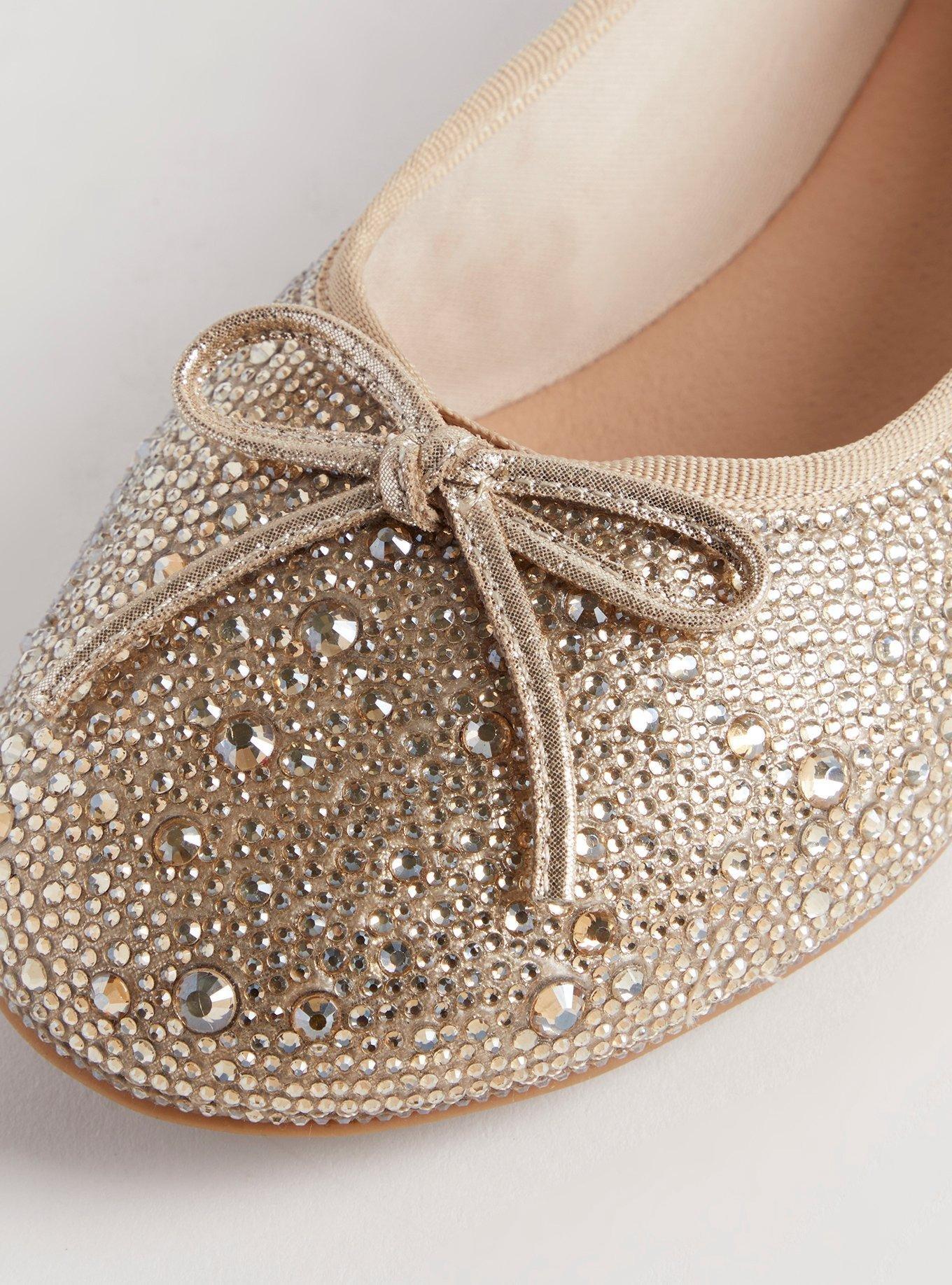 logo embellished ballerinas