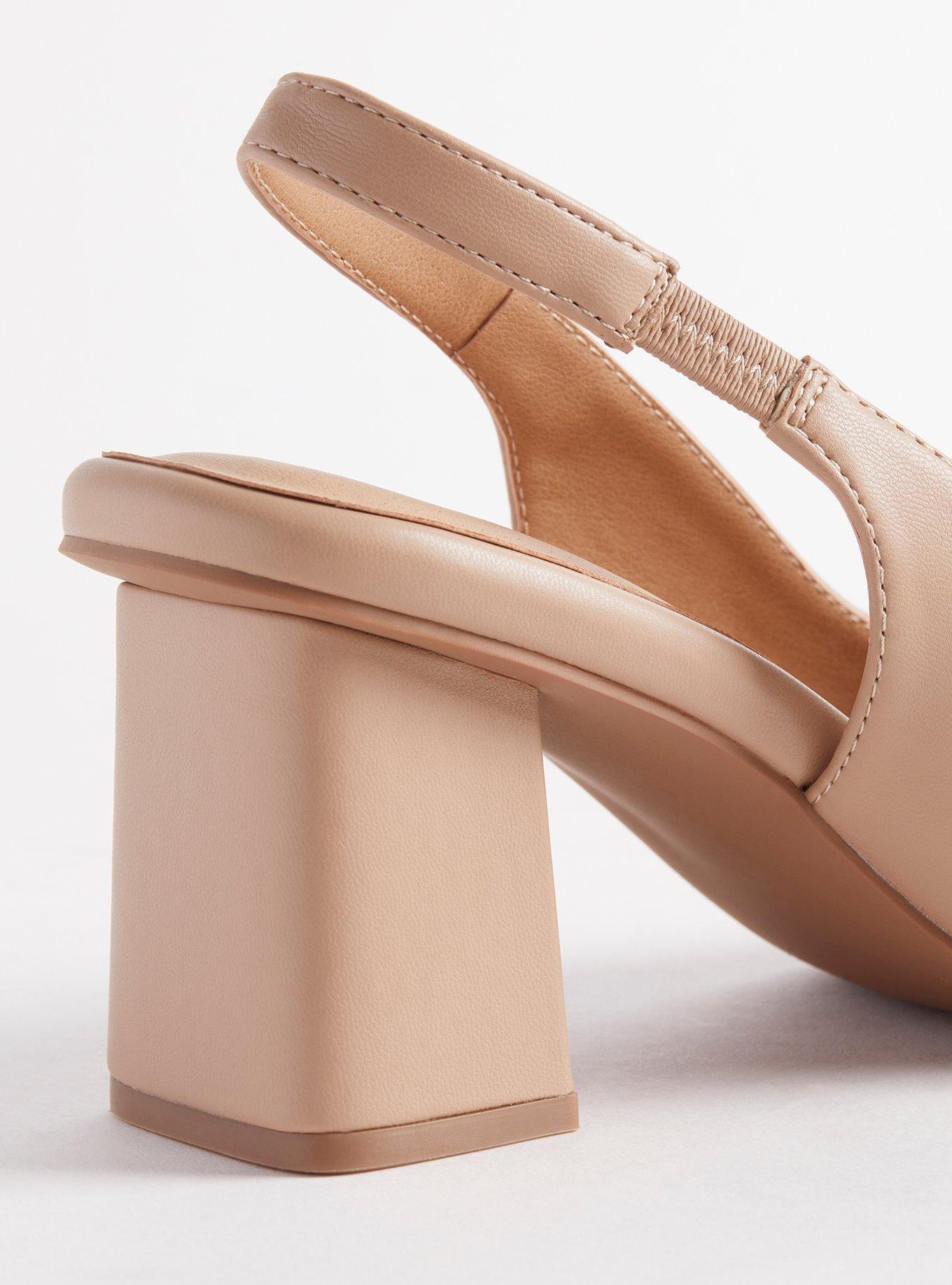 pointed toe slingback