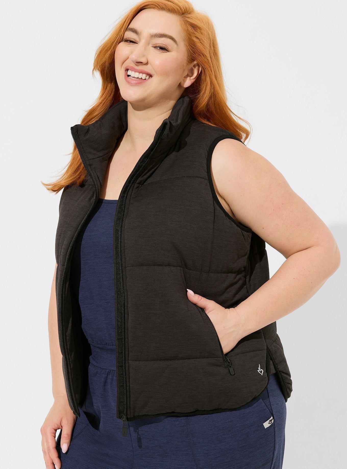 Women's plus size 2024 black puffer vest