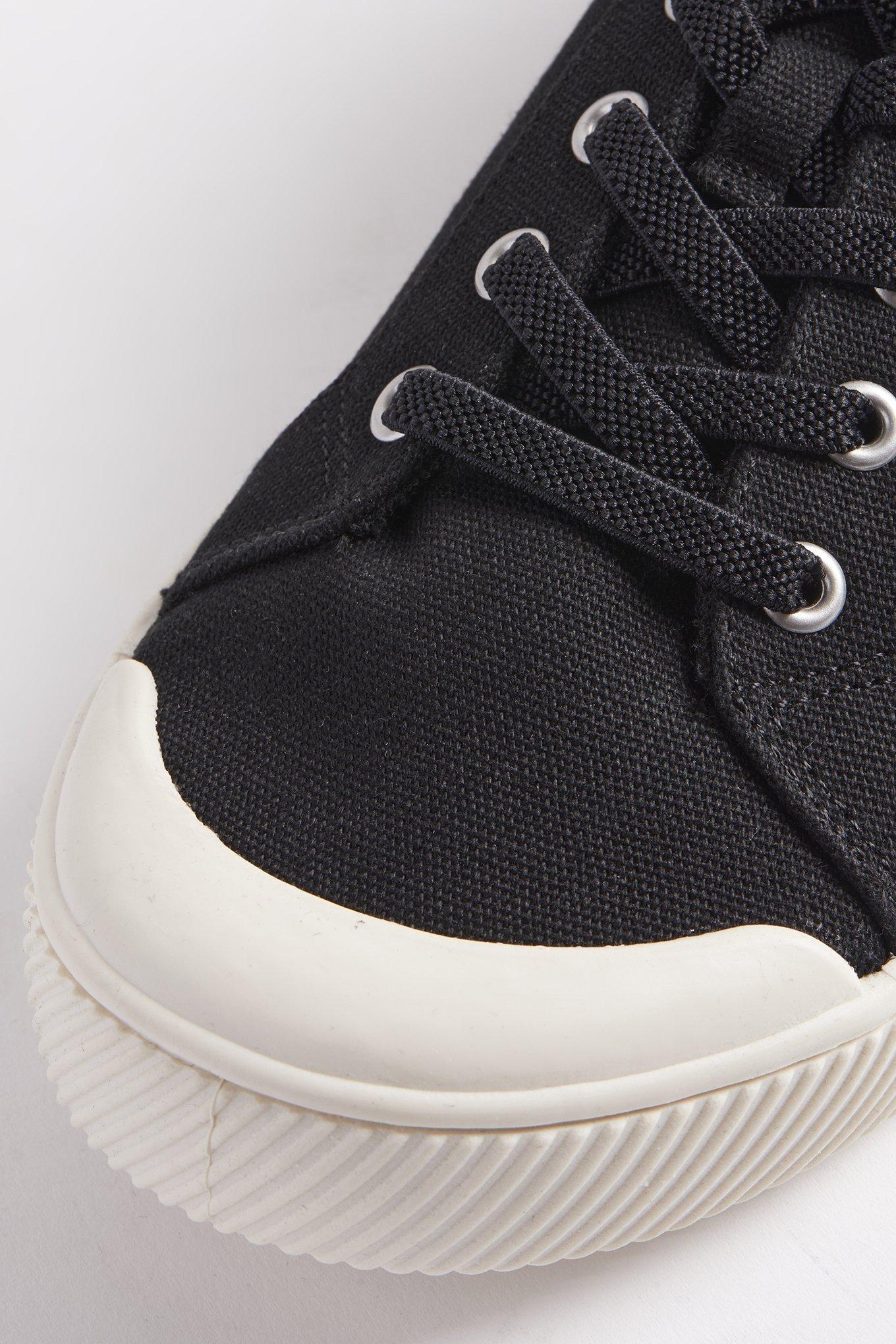 Ribbed Cuff Sneaker (WW