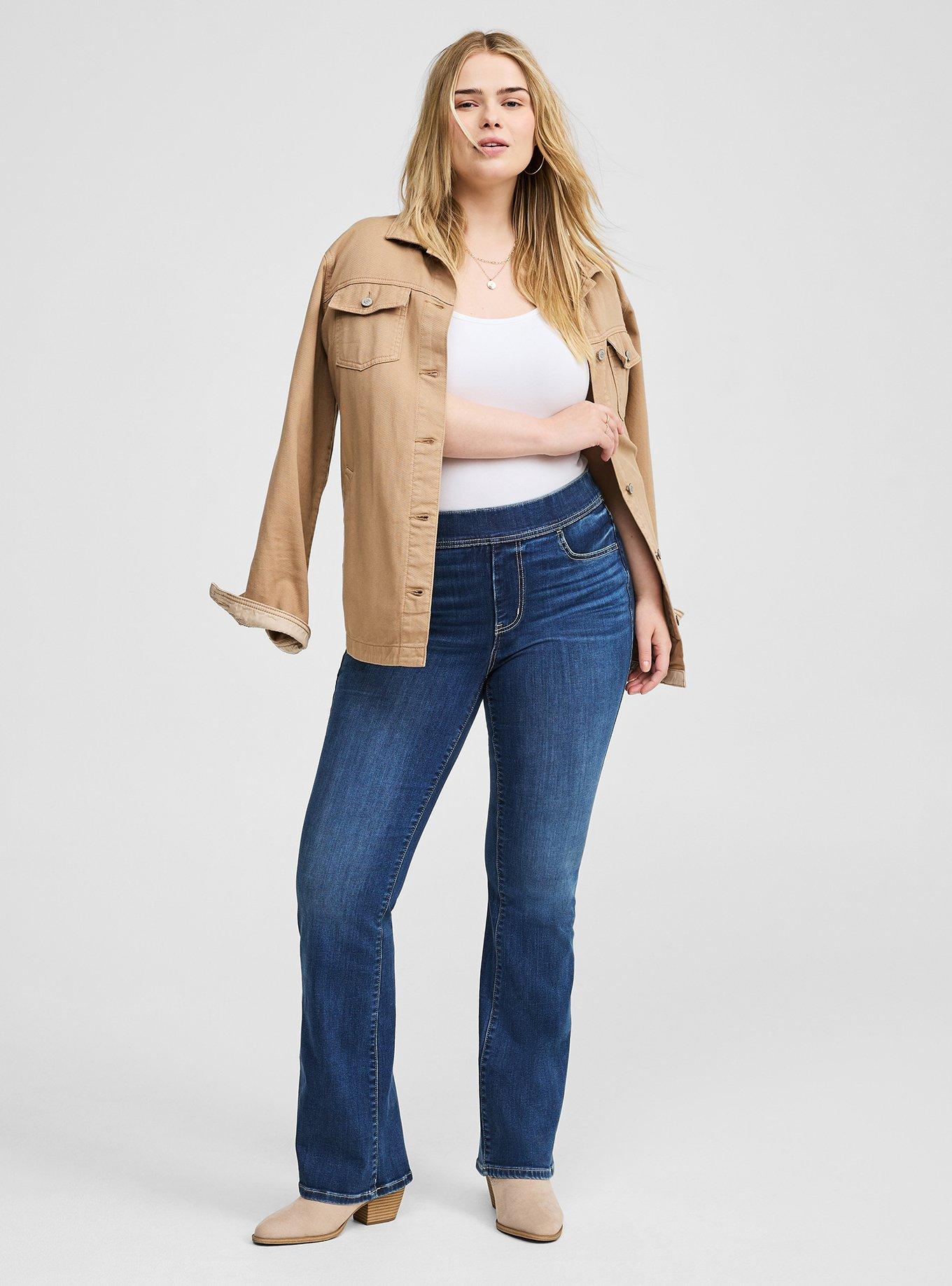 Mid-Rise Secret-Smooth Pockets + Waistband Plus-Size Slim-Flare Pants