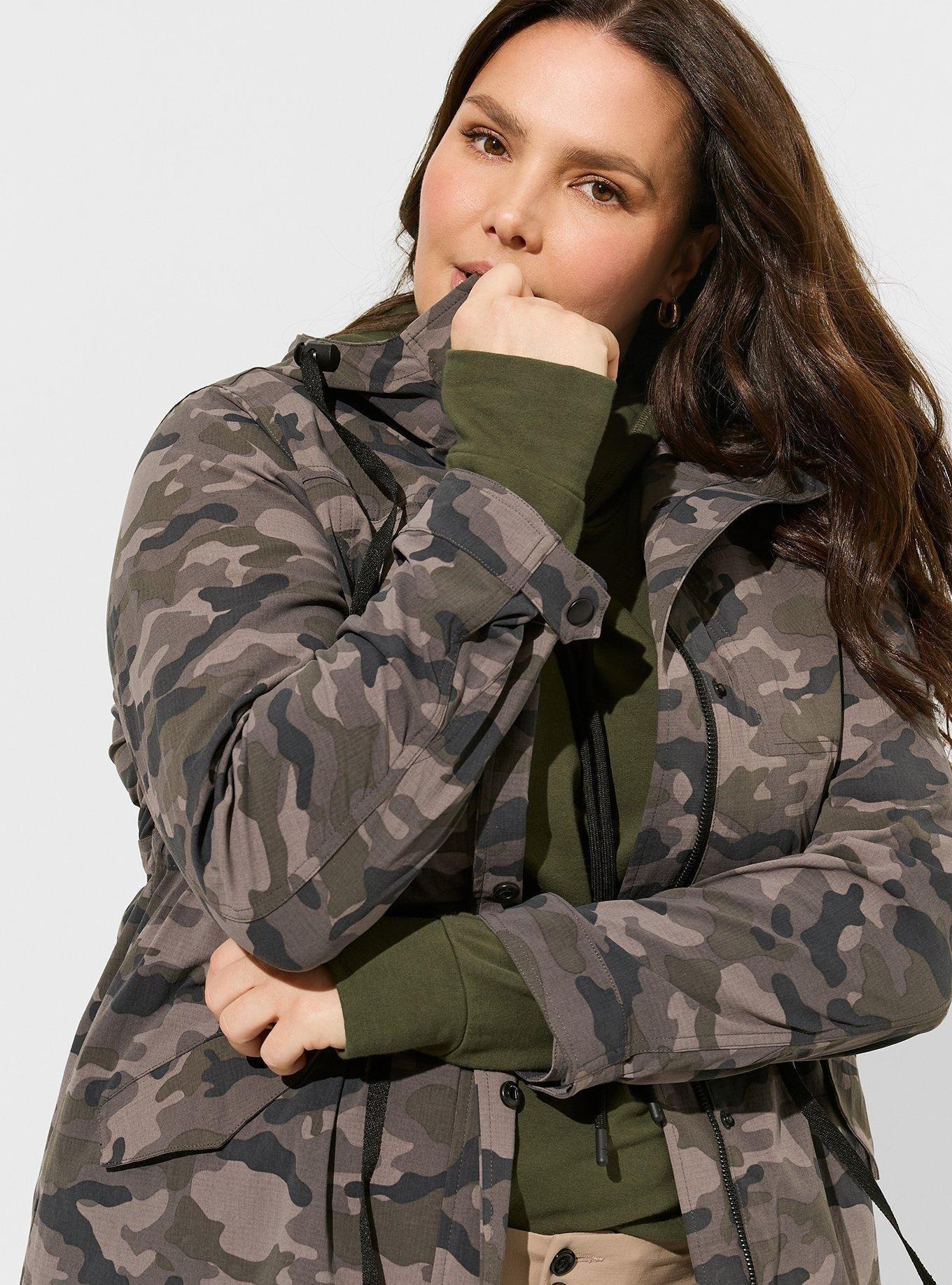 Plus Size Camouflage Utility Jacket