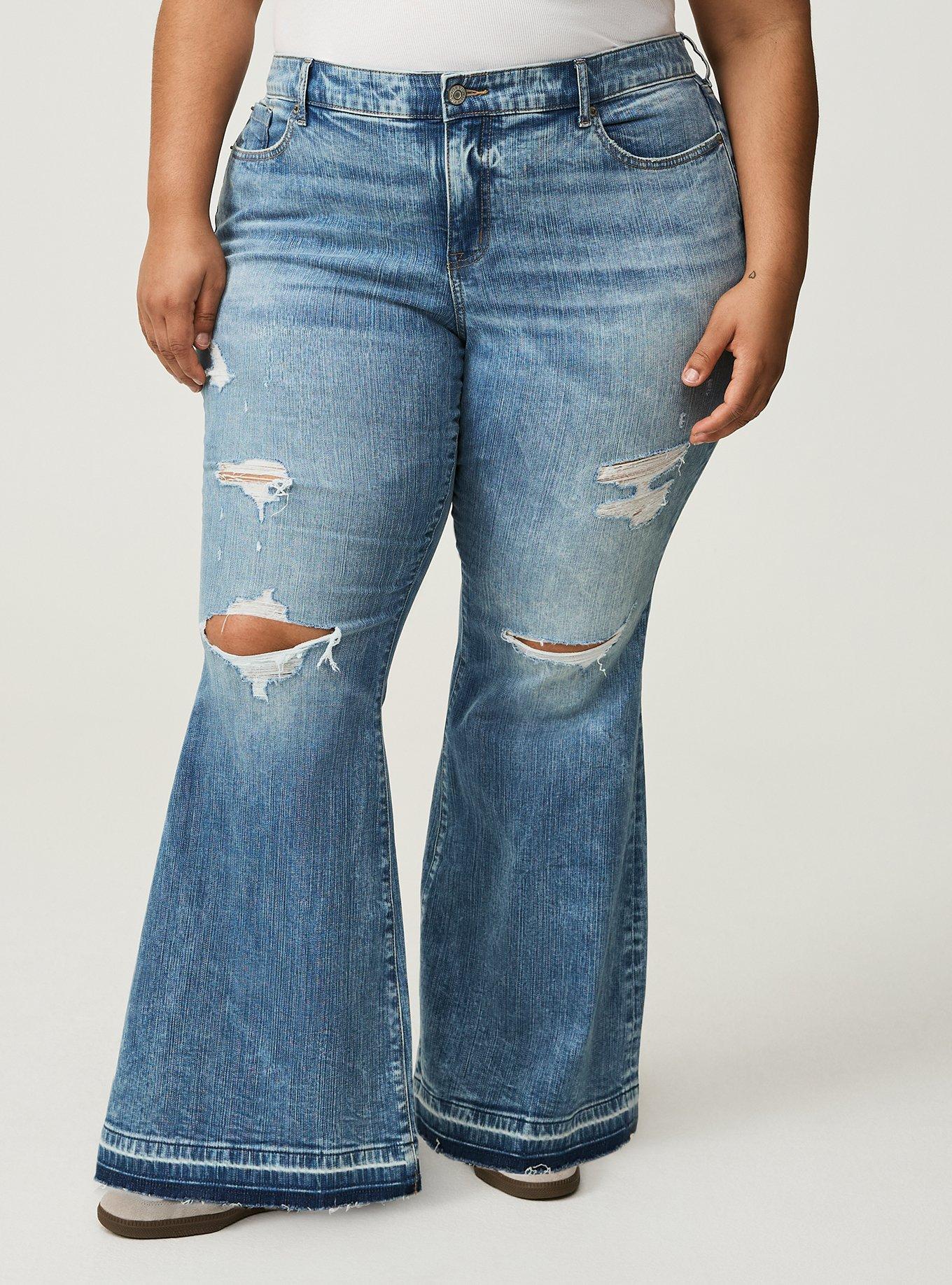 Perfect Mid-Rise Flare Jean