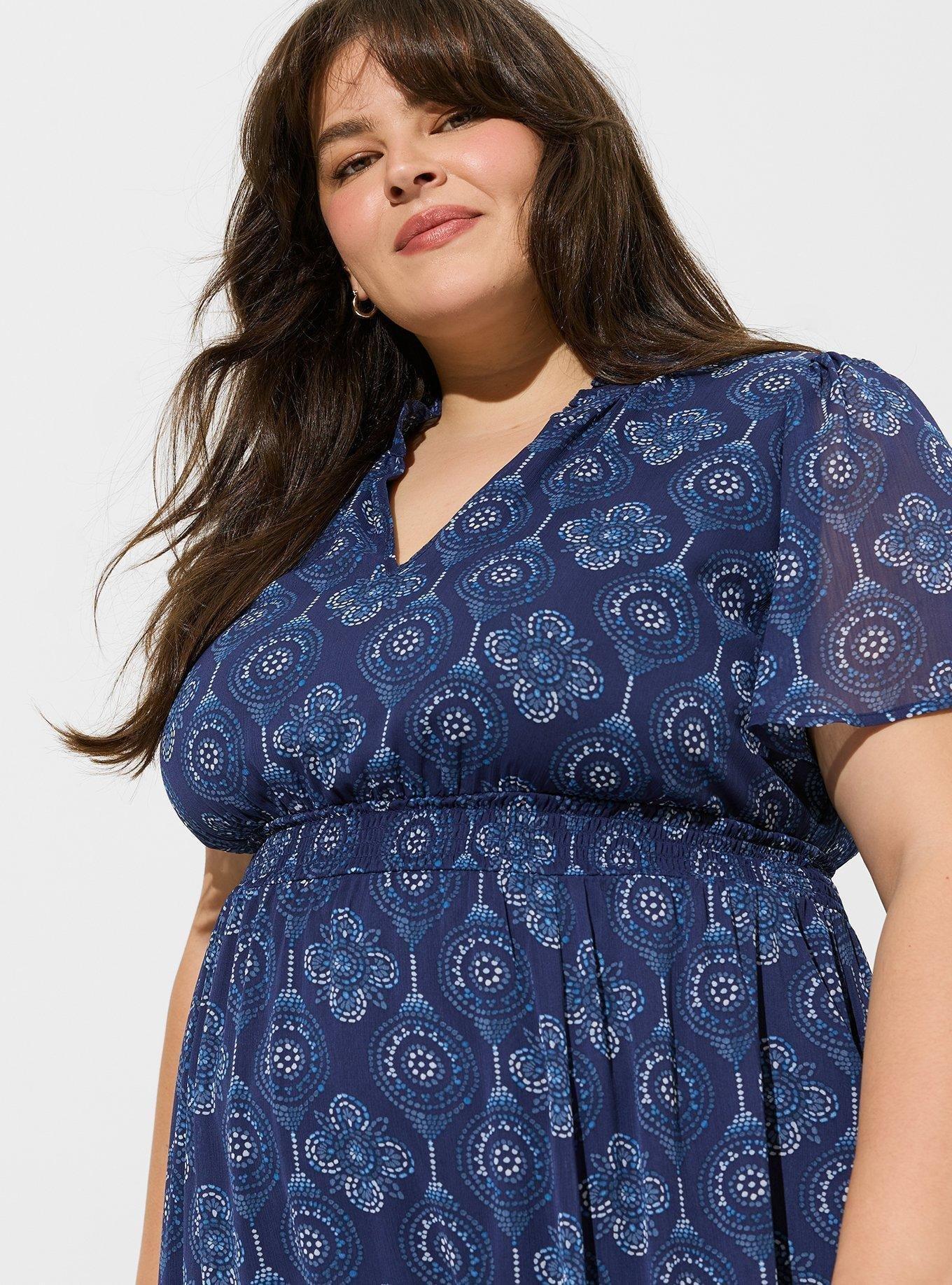 Plus Size - Maxi Crinkle Chiffon Ruffle Neckline Dress - Torrid