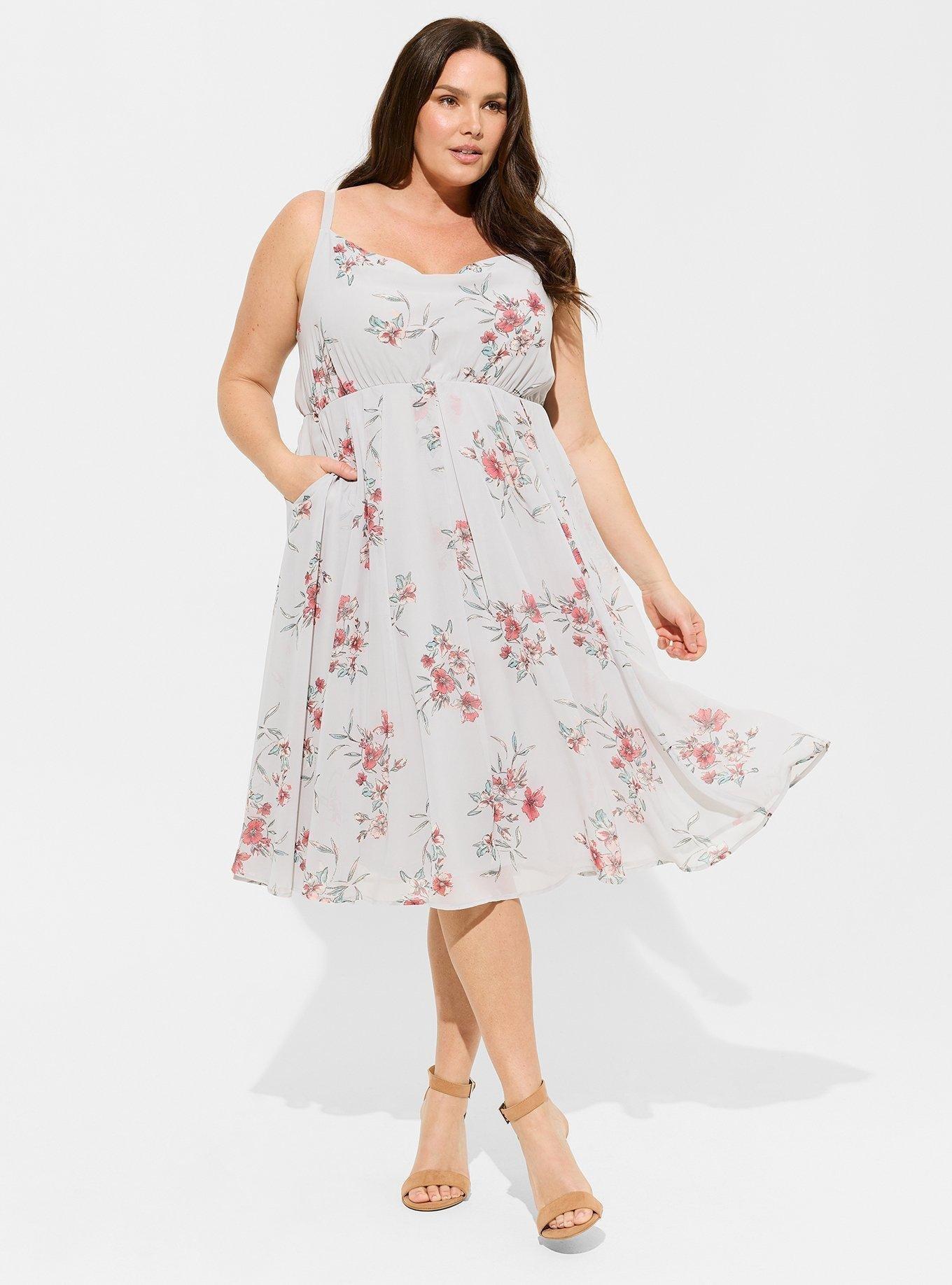 Plus Size - Maxi Chiffon Cowl Neck Pleated Dress - Torrid