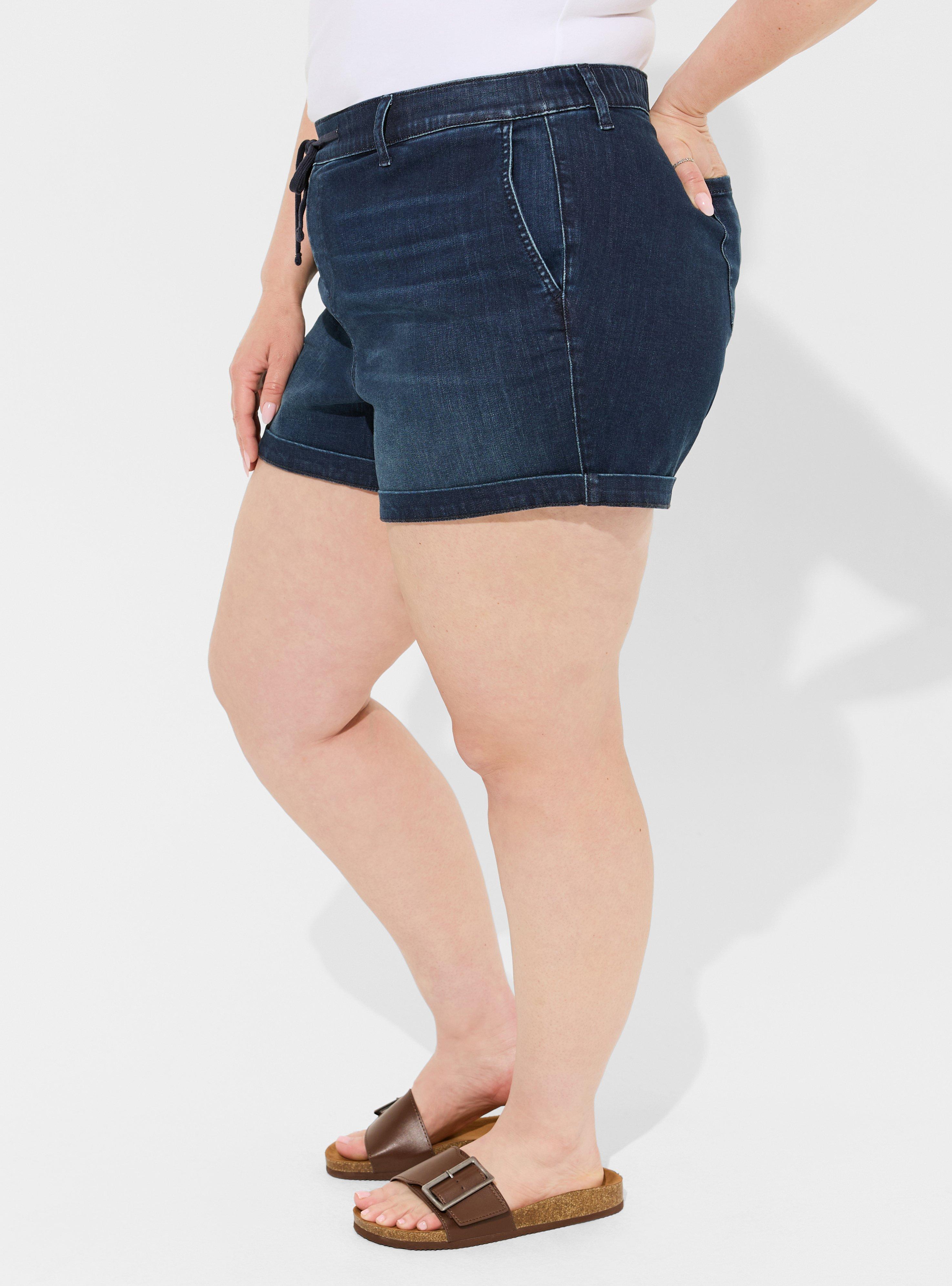 3.5 Inch Weekend Super Soft Denim Mid-Rise Short