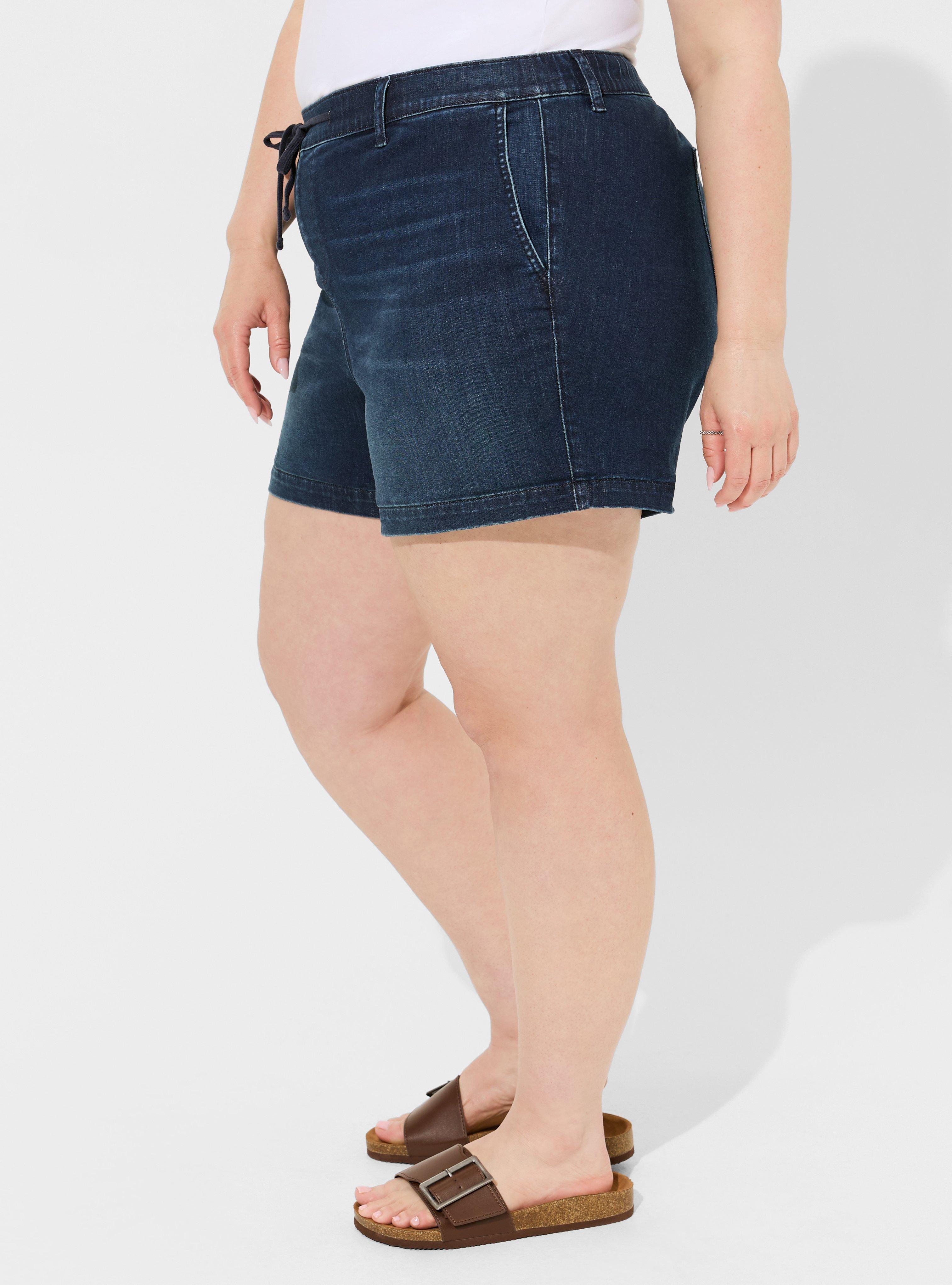 3.5 Inch Weekend Super Soft Denim Mid-Rise Short, NEW MOON, alternate