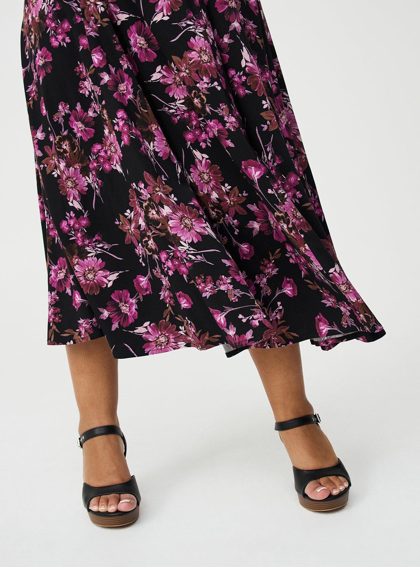 Tea Length Trapeze Dress, WHIMSICAL DAISY FLORAL BLACK, alternate