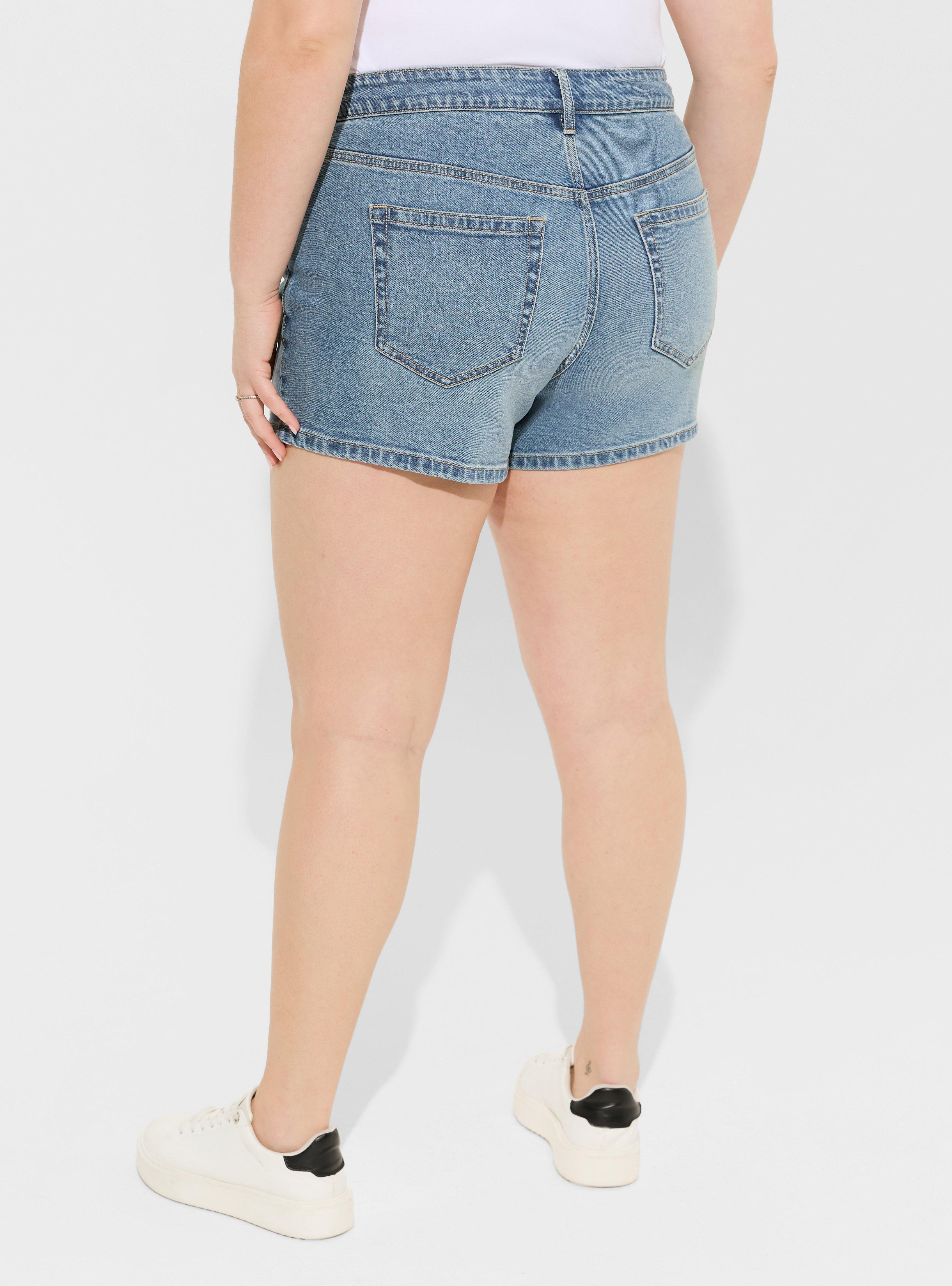 5 Inch Mid-Rise Relaxed Classic Denim Short