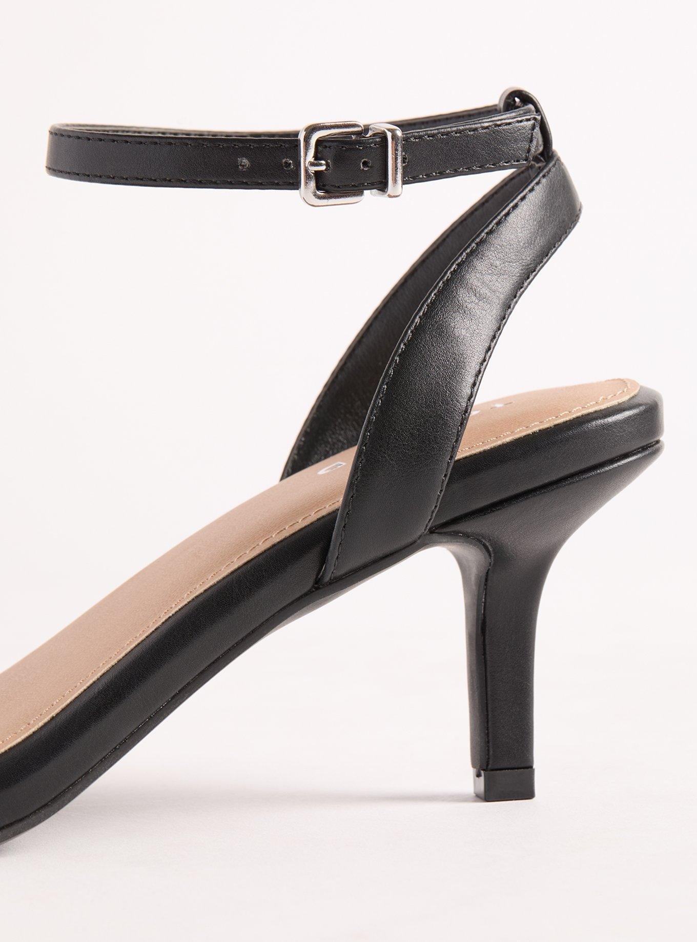 Two Piece Kitten Heel (WW)
