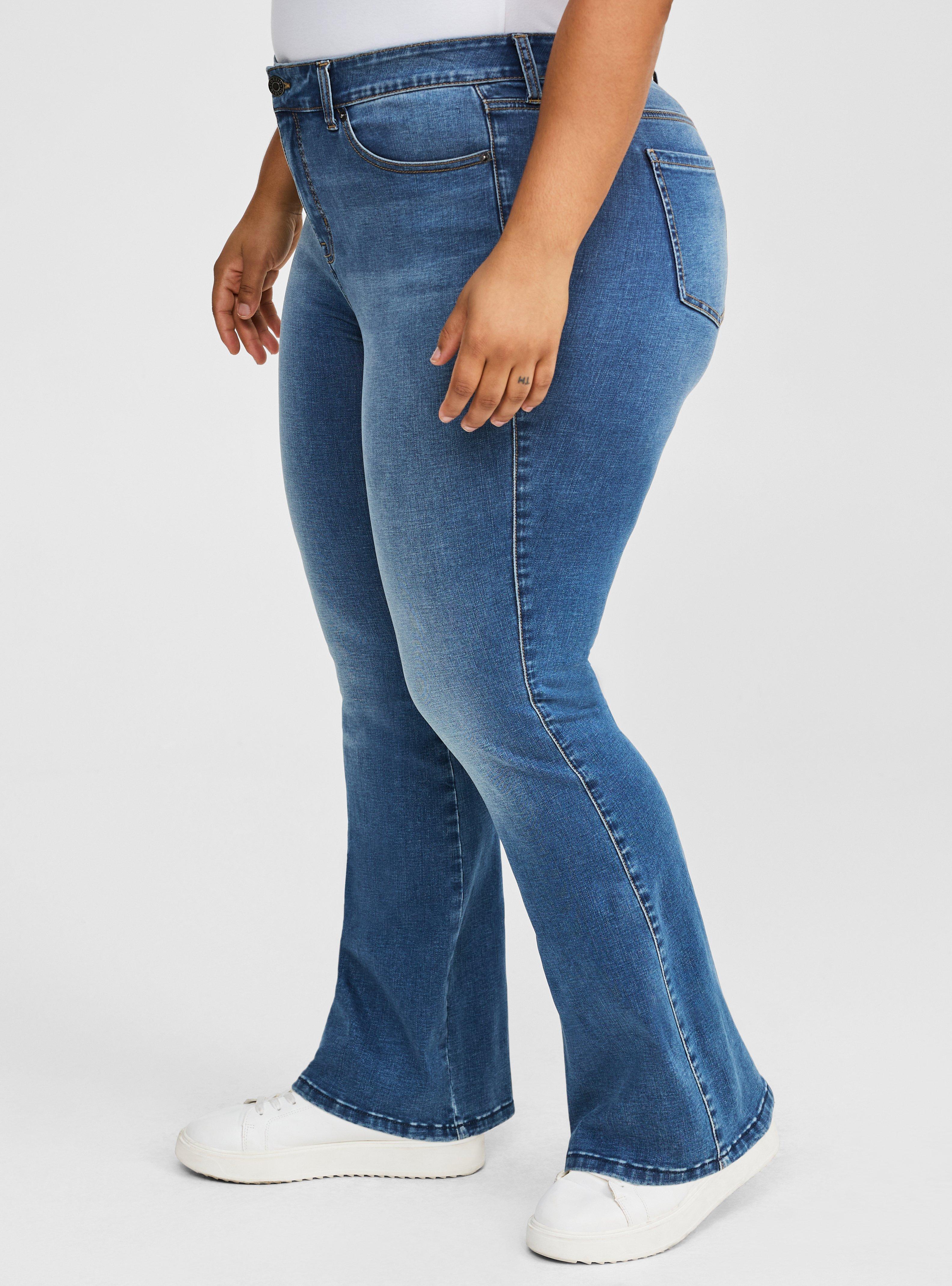 Trio Boot High Rise Jean