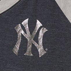 MLB New York Yankees Classic Fit Cotton Raglan V-Neck, NAVY, swatch