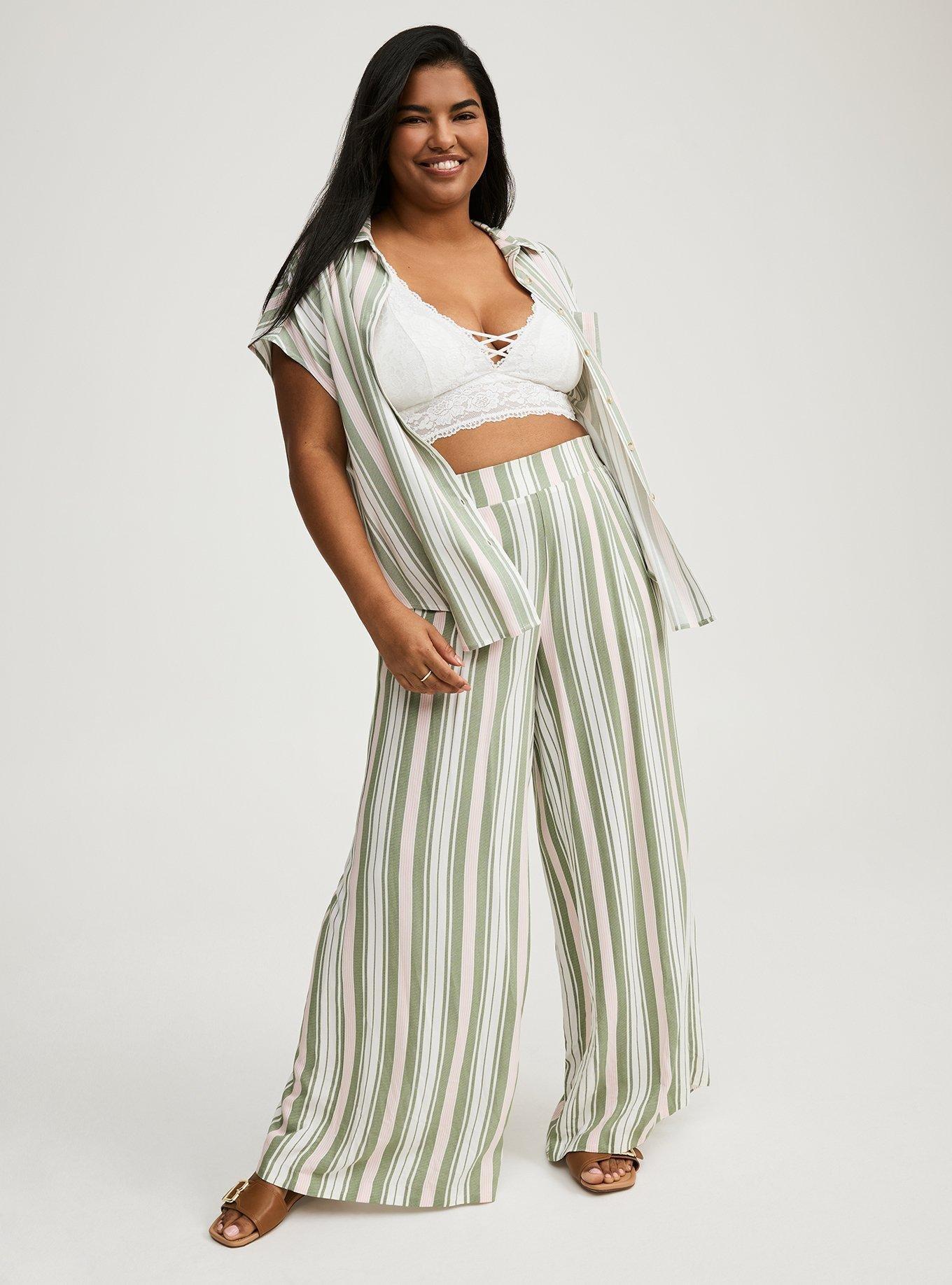 Pull-On Wide Leg Pant