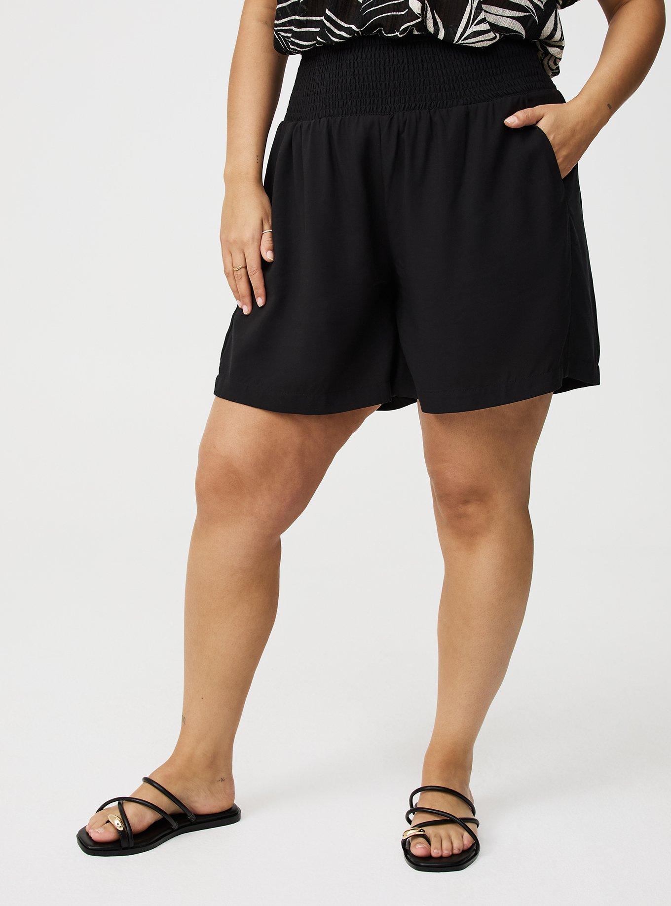 6.5'' Pull-On Smocked Short