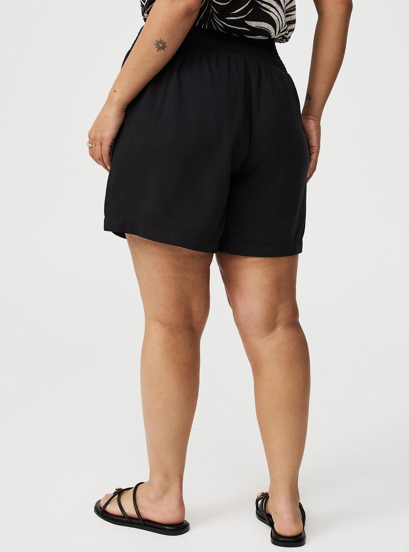 6.5'' Pull-On Smocked Short