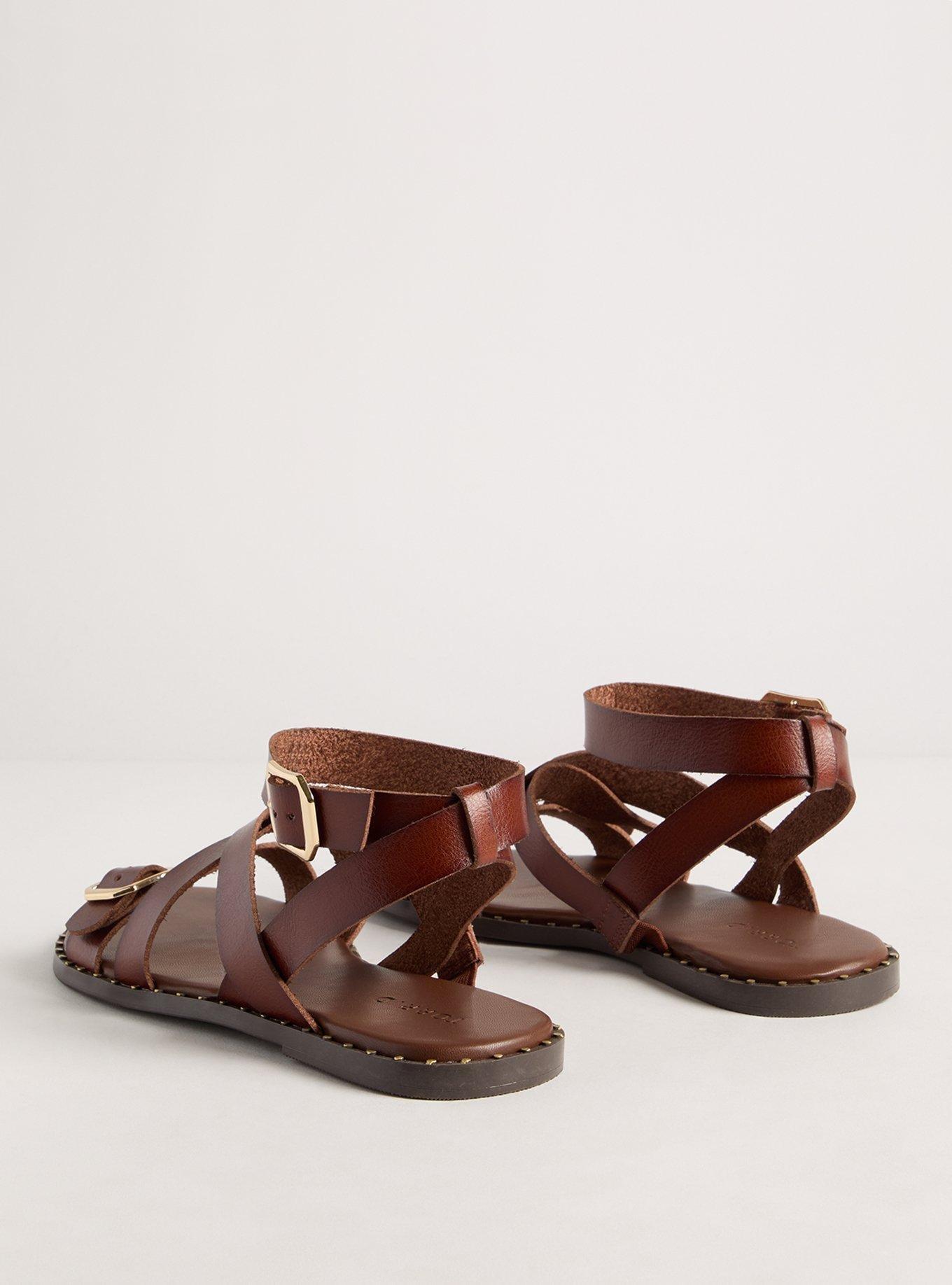 Strappy Buckle Gladiator Sandal (WW