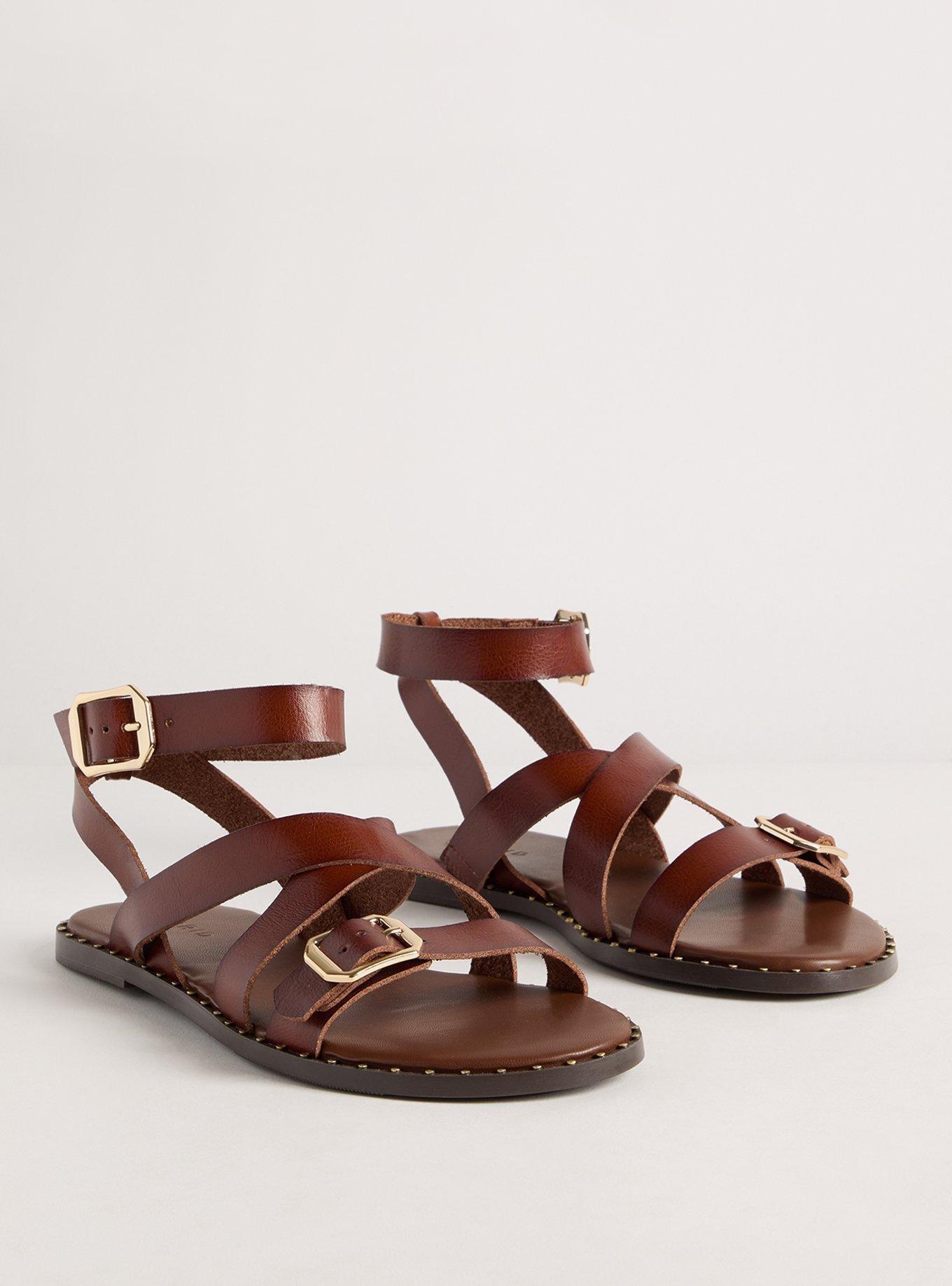 Strappy Buckle Gladiator Sandal (WW