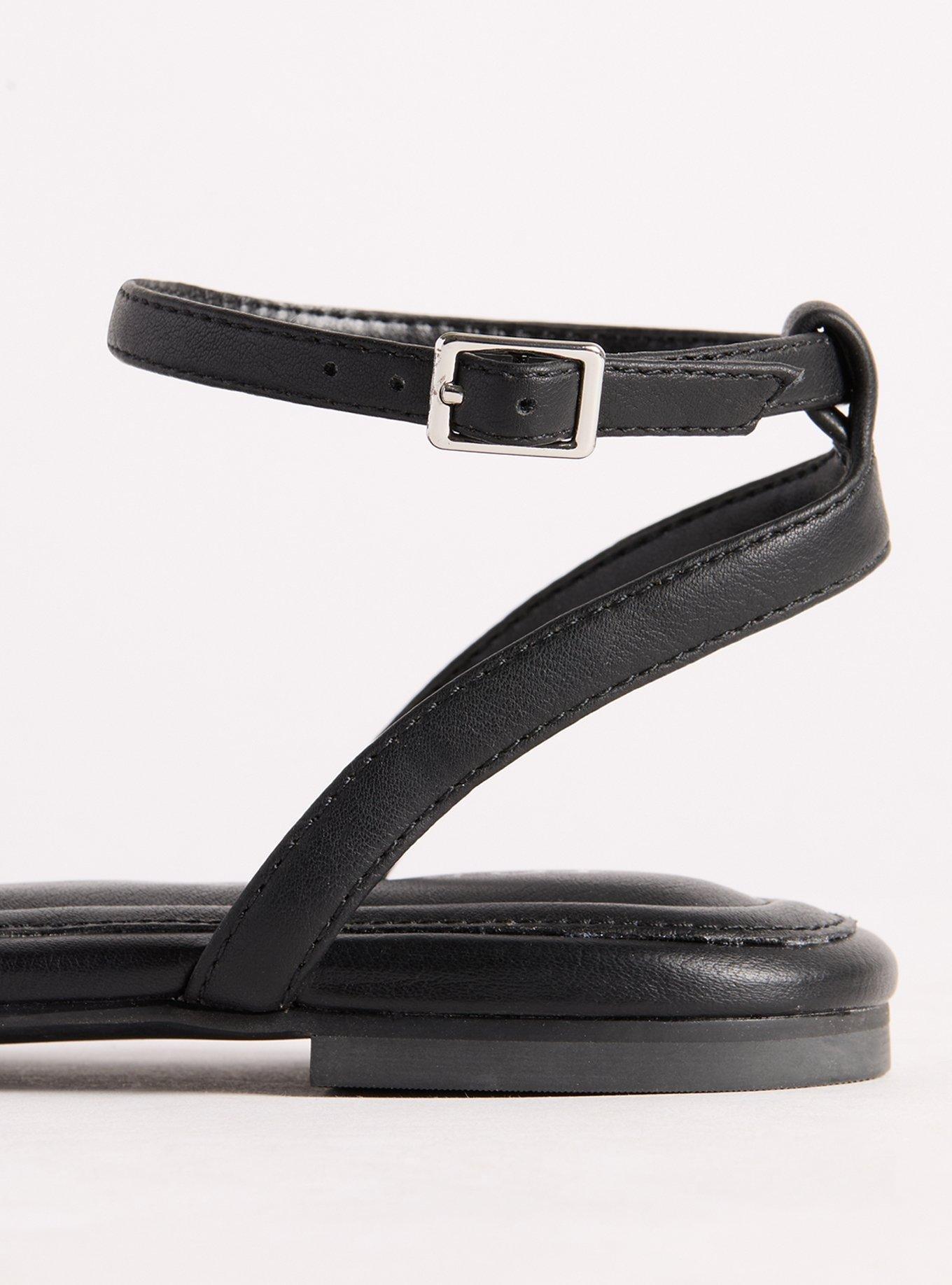 Thin Triple Band Sandal (WW